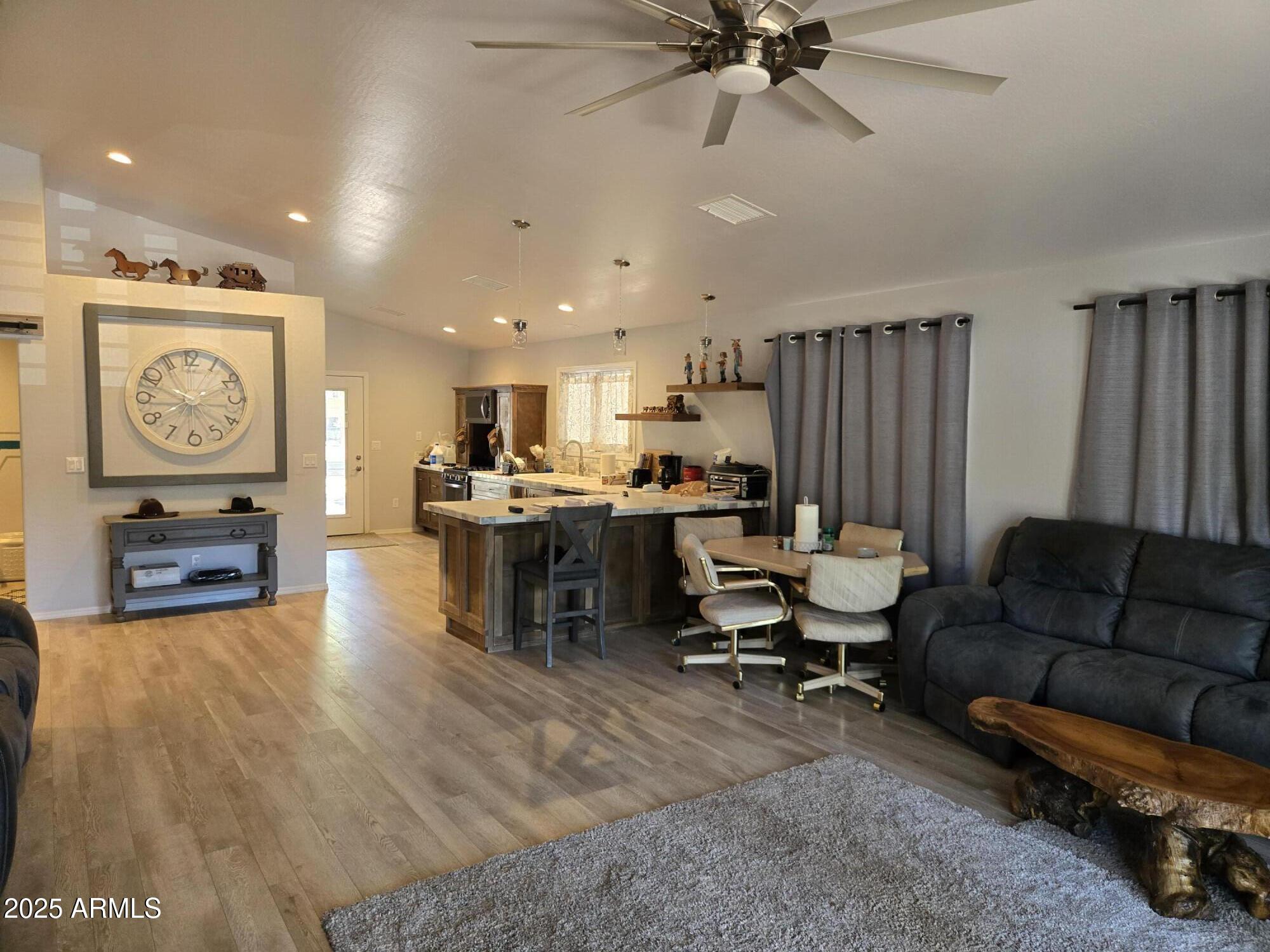 9016 W FOSSIL CREEK Road