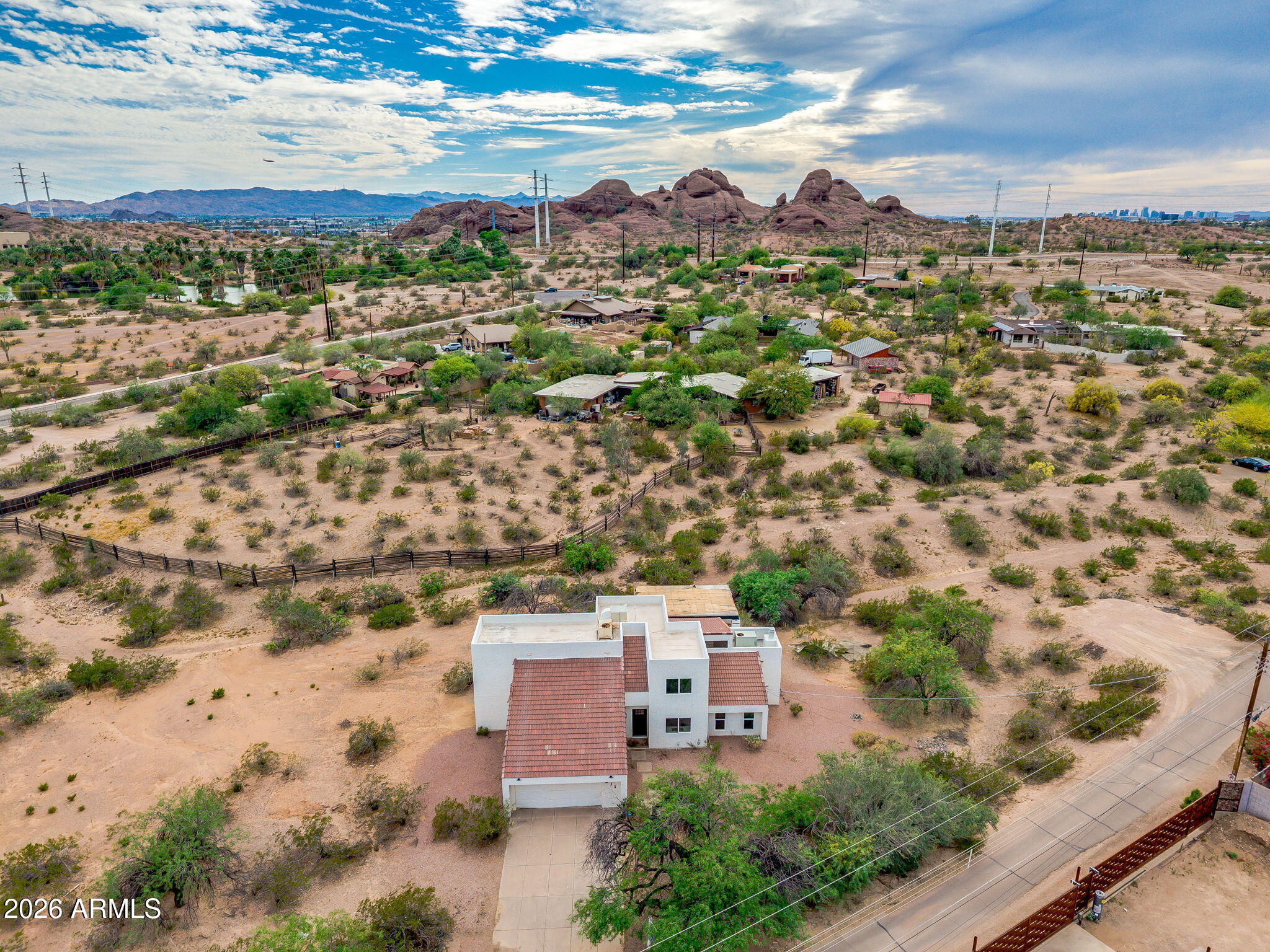 211 E CAMPO DESIERTO Road