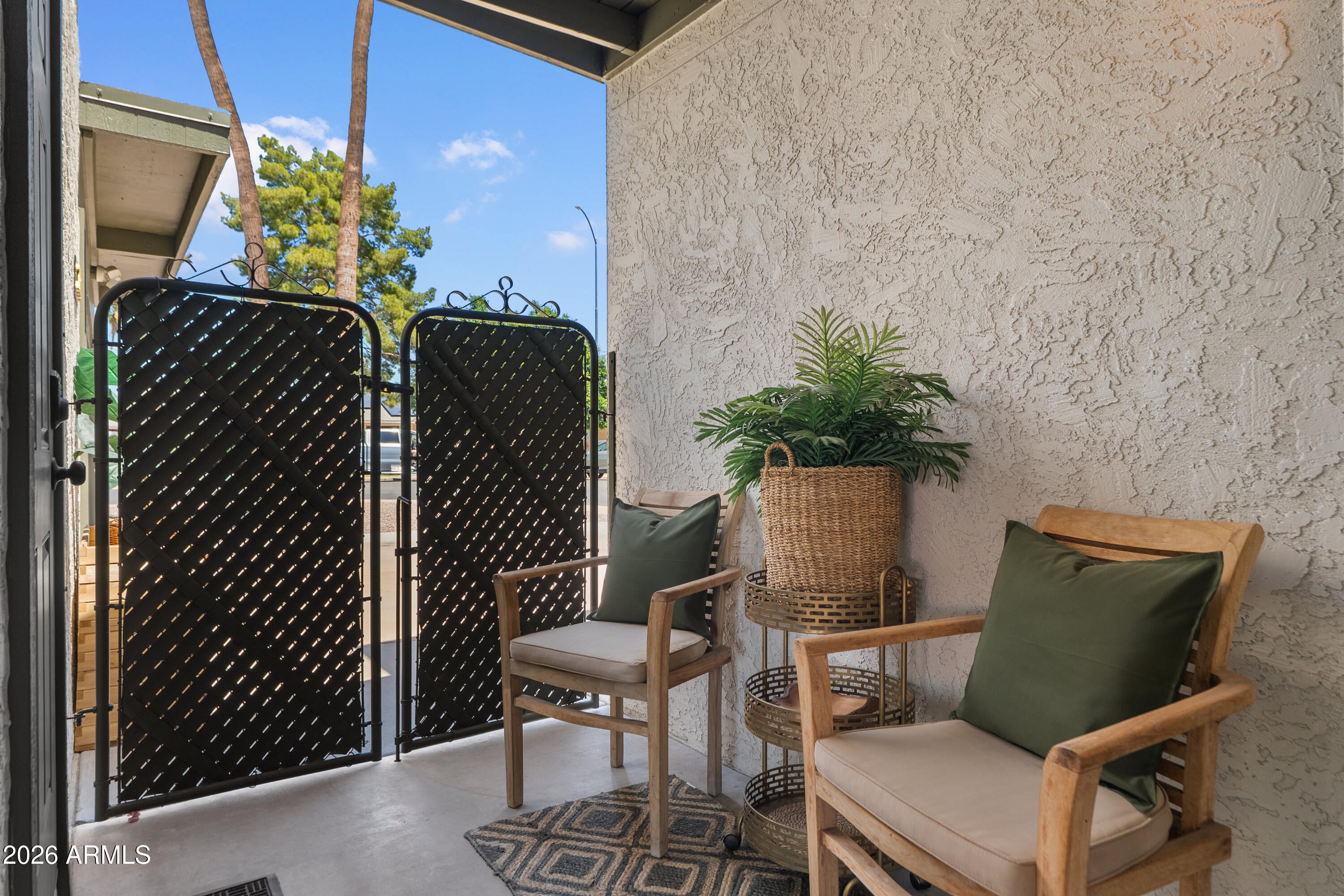 TIERRA ESTE PARK UNIT 4 - Residential