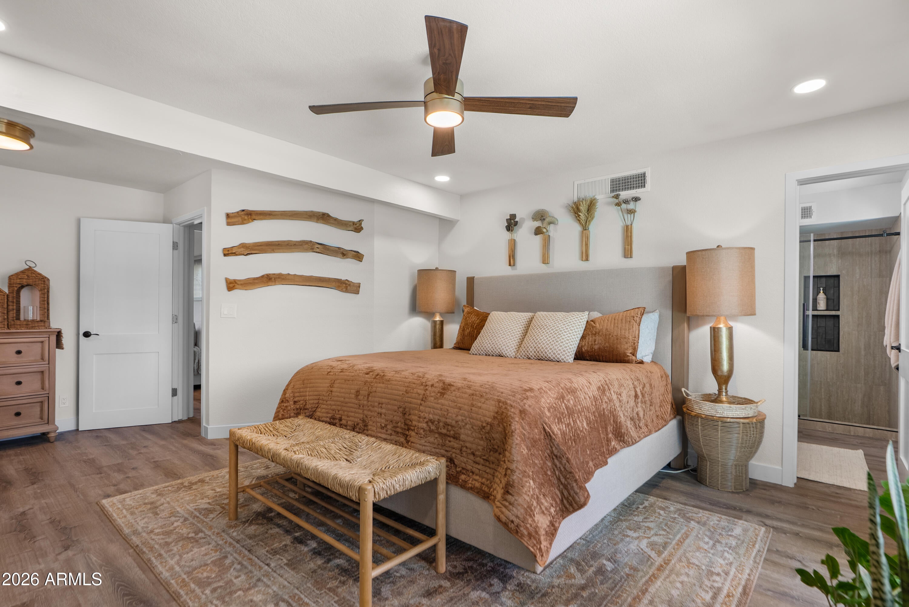 TIERRA ESTE PARK UNIT 4 - Residential