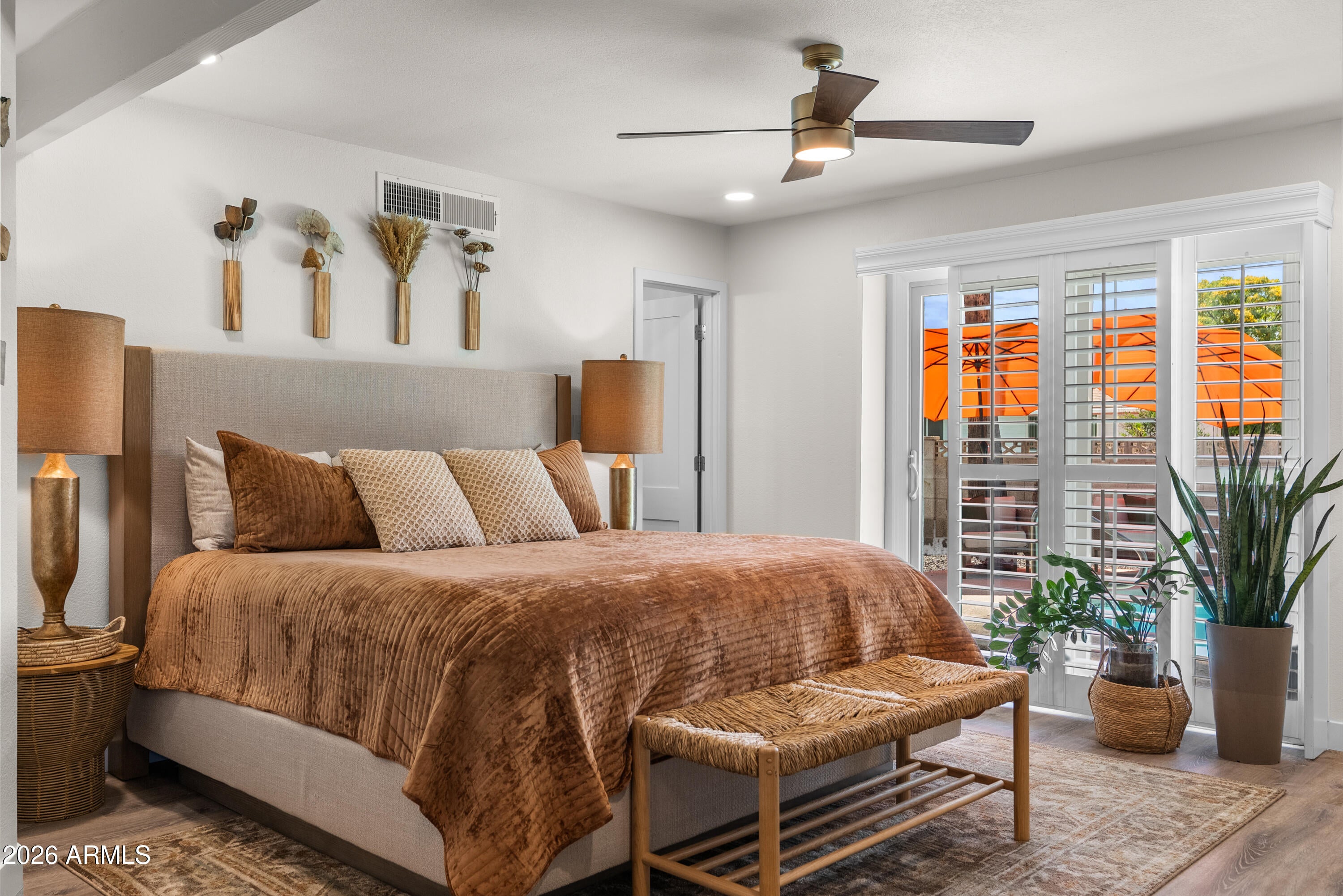 TIERRA ESTE PARK UNIT 4 - Residential