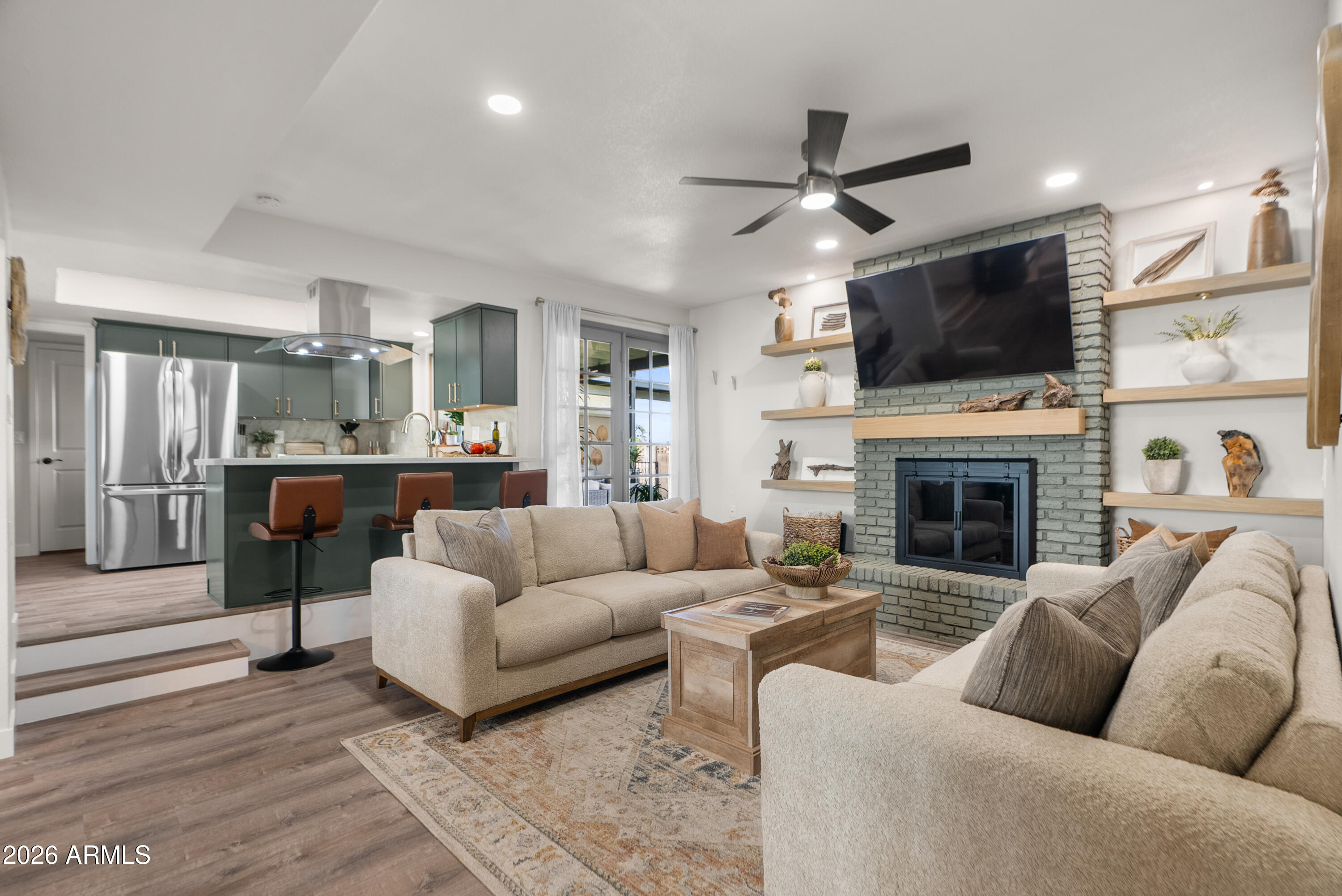 TIERRA ESTE PARK UNIT 4 - Residential