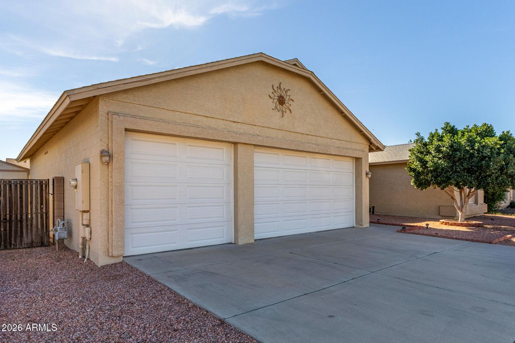 Photo of 10109 W Denton Lane, Glendale, AZ 85307 (MLS # 6975928)