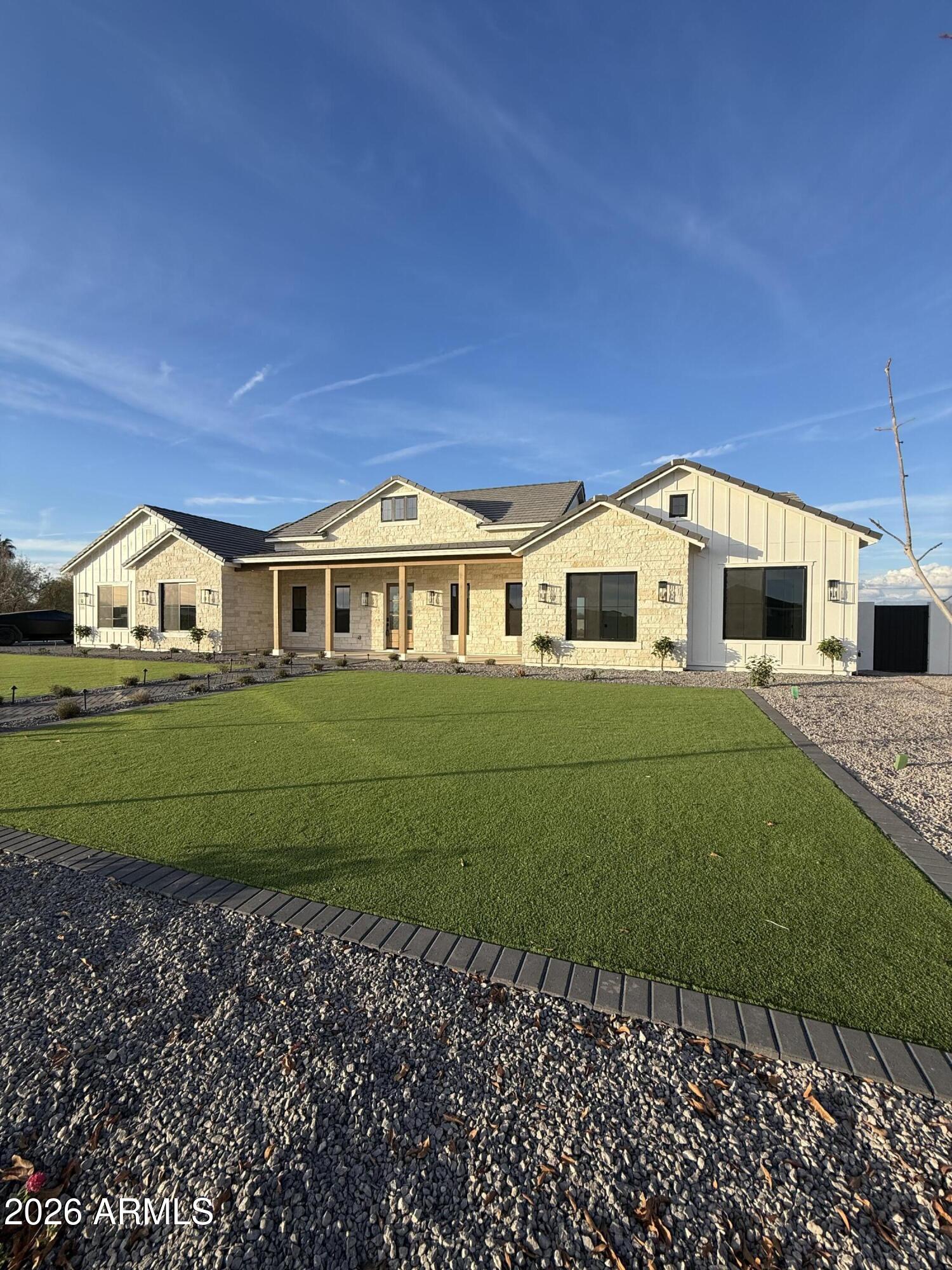 3972 E Hash Knife Draw Road