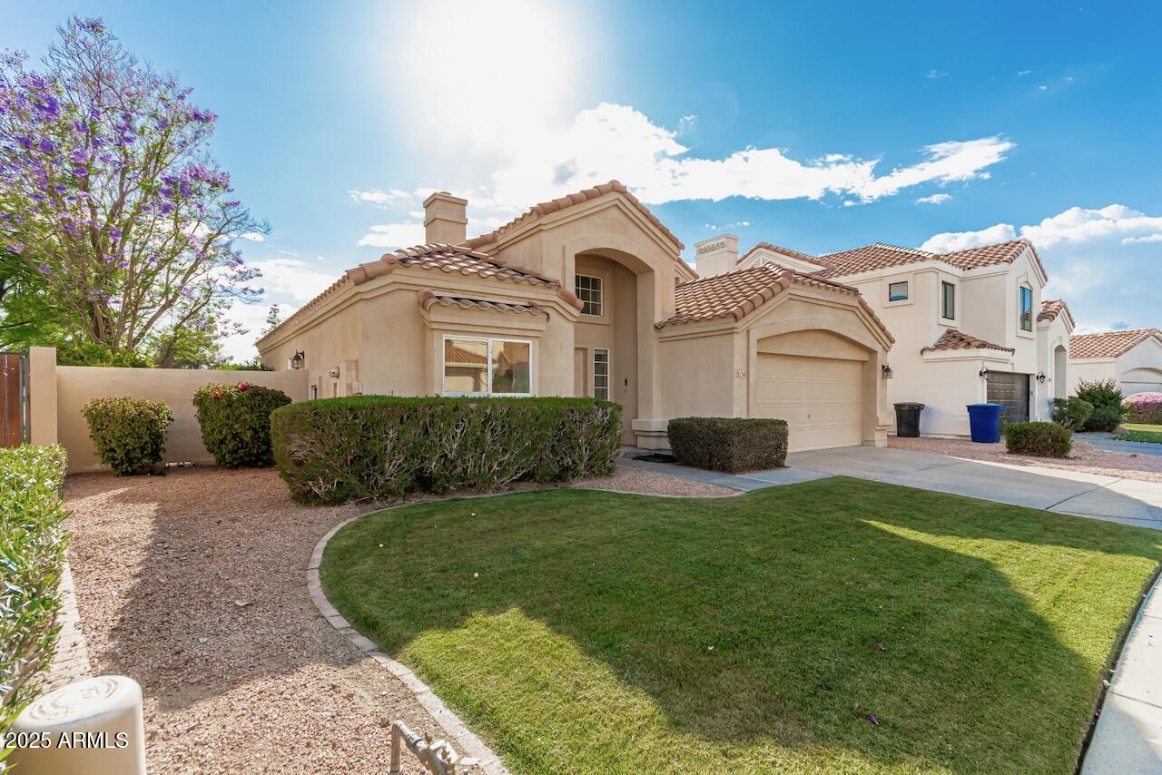 2134 W PENINSULA Circle