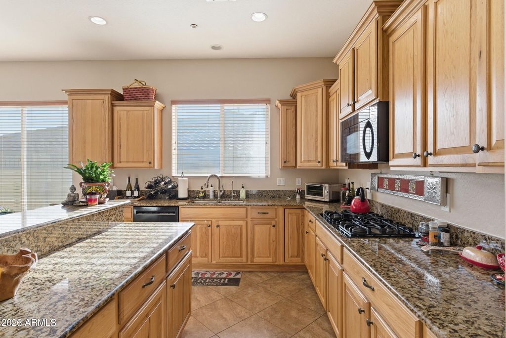 Photo of 27685 N Higuera Drive, Peoria, AZ 85383 (MLS # 6984065)