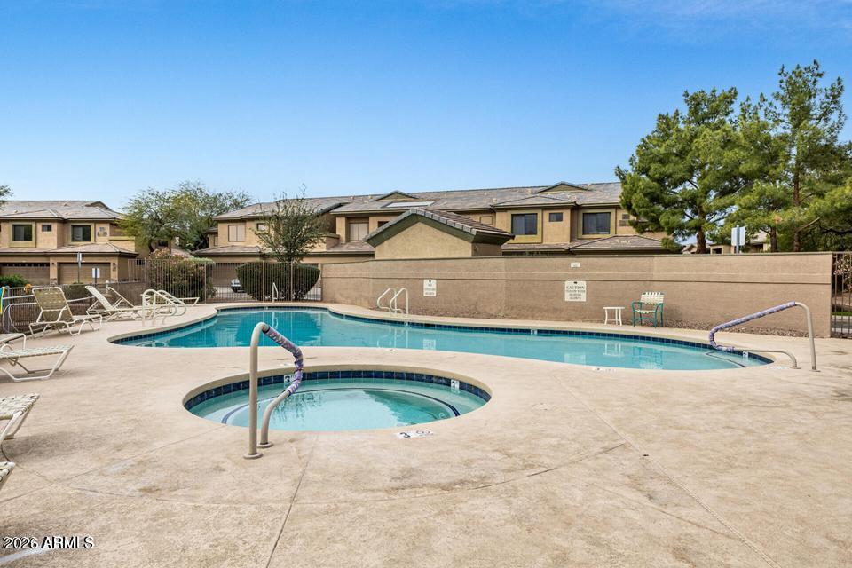 705 W QUEEN CREEK Road 1232