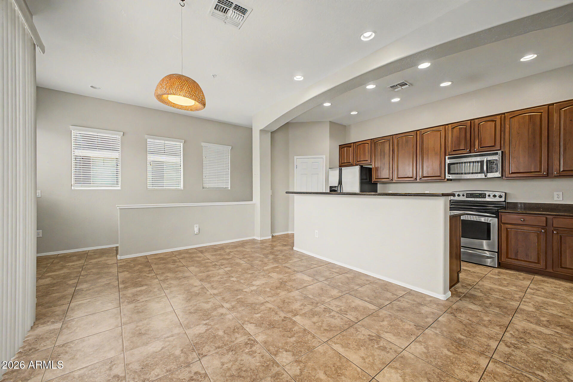 TOWNSQUARE AT SIERRA VERDE CONDOMINIUM - Residential