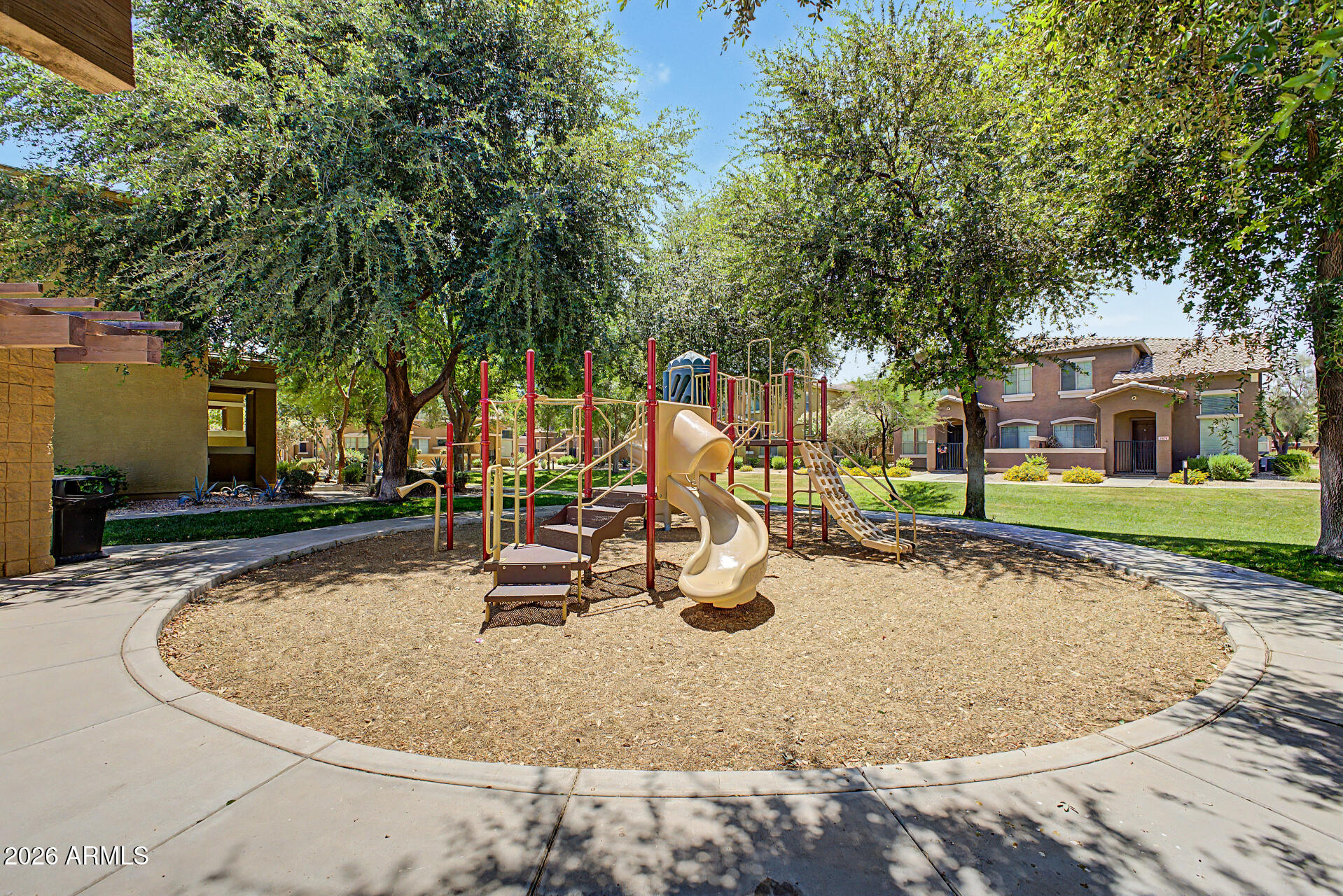 TOWNSQUARE AT SIERRA VERDE CONDOMINIUM - Residential