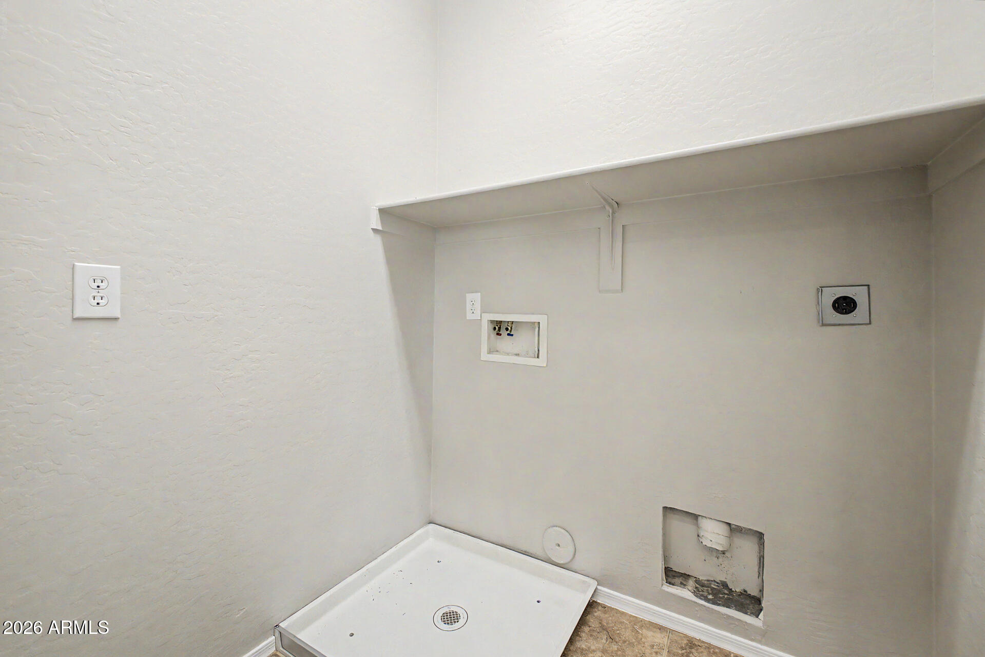 TOWNSQUARE AT SIERRA VERDE CONDOMINIUM - Residential