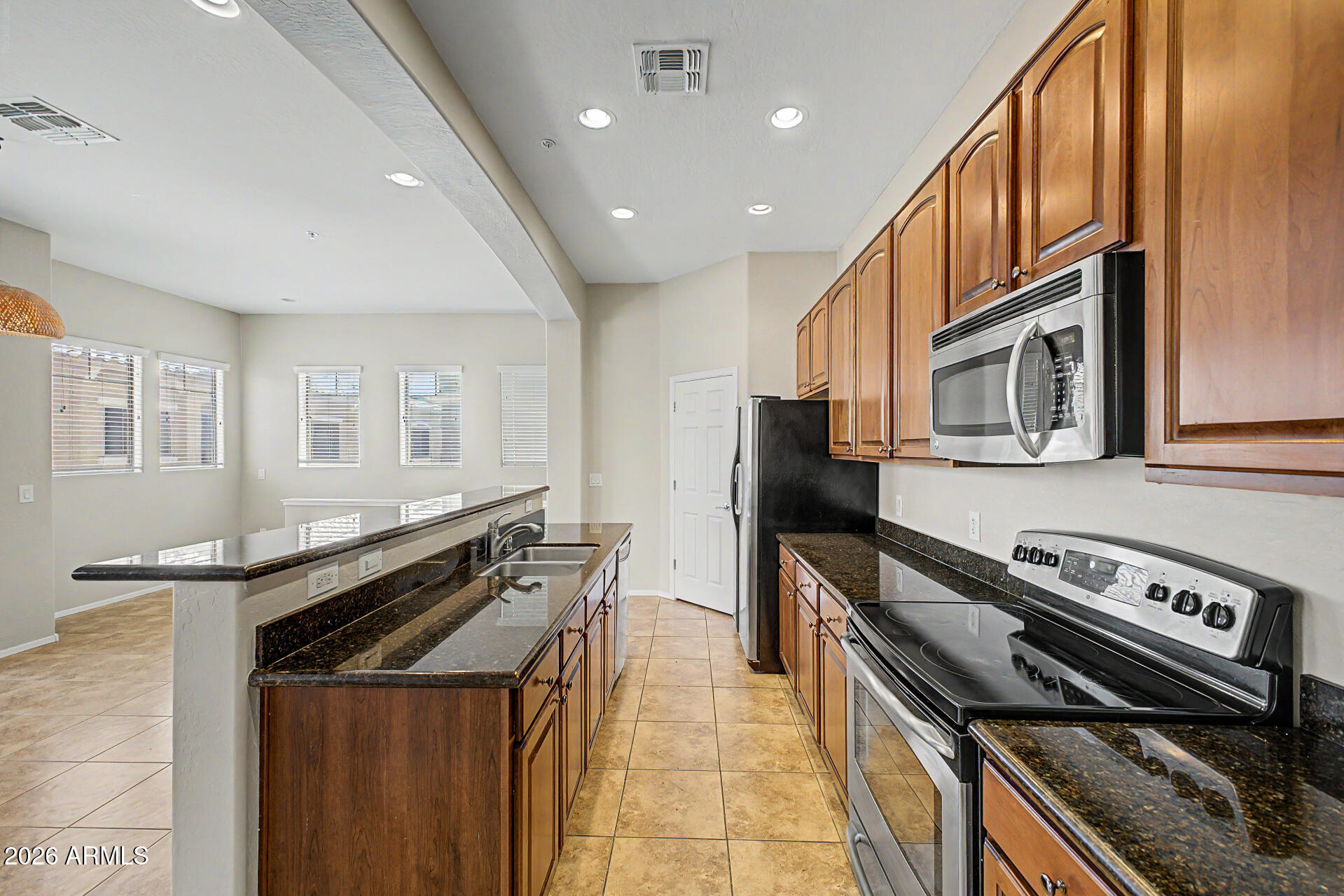TOWNSQUARE AT SIERRA VERDE CONDOMINIUM - Residential