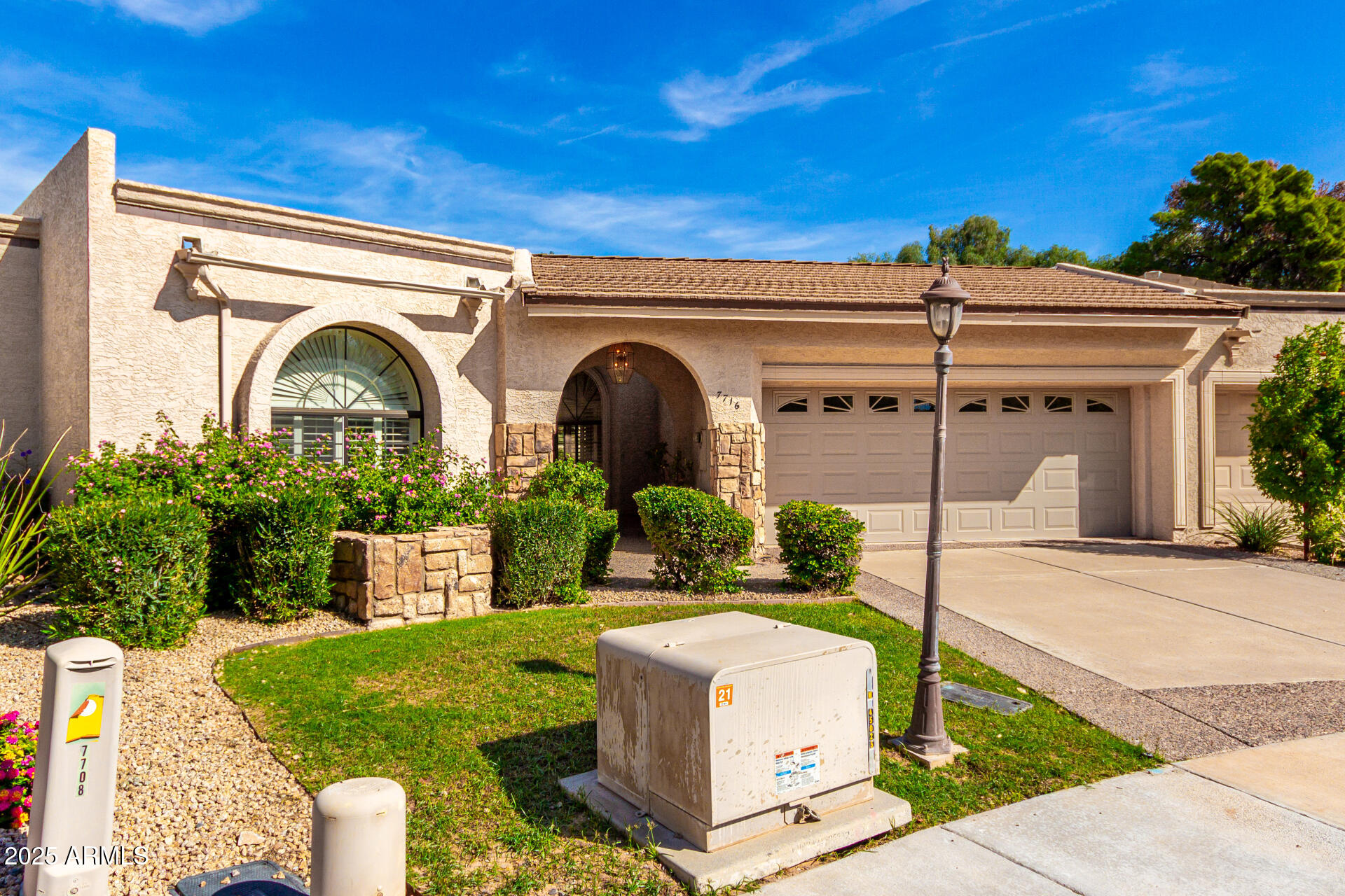 7716 E CLINTON Street