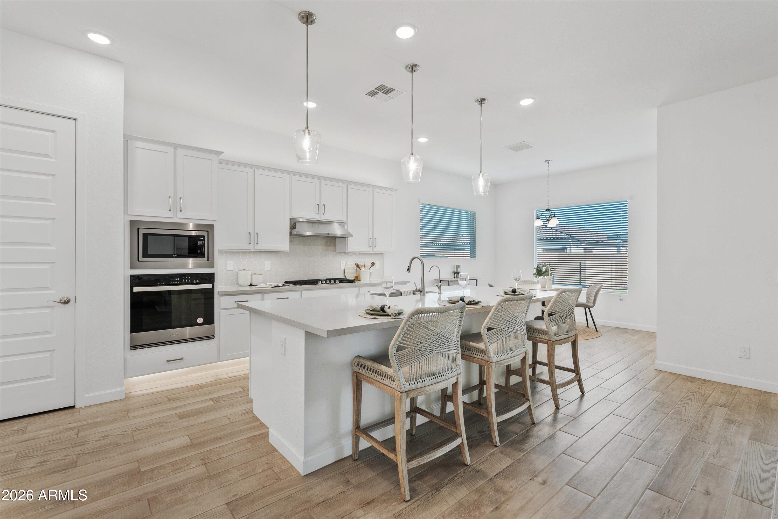 22912 E NIGHTINGALE Road