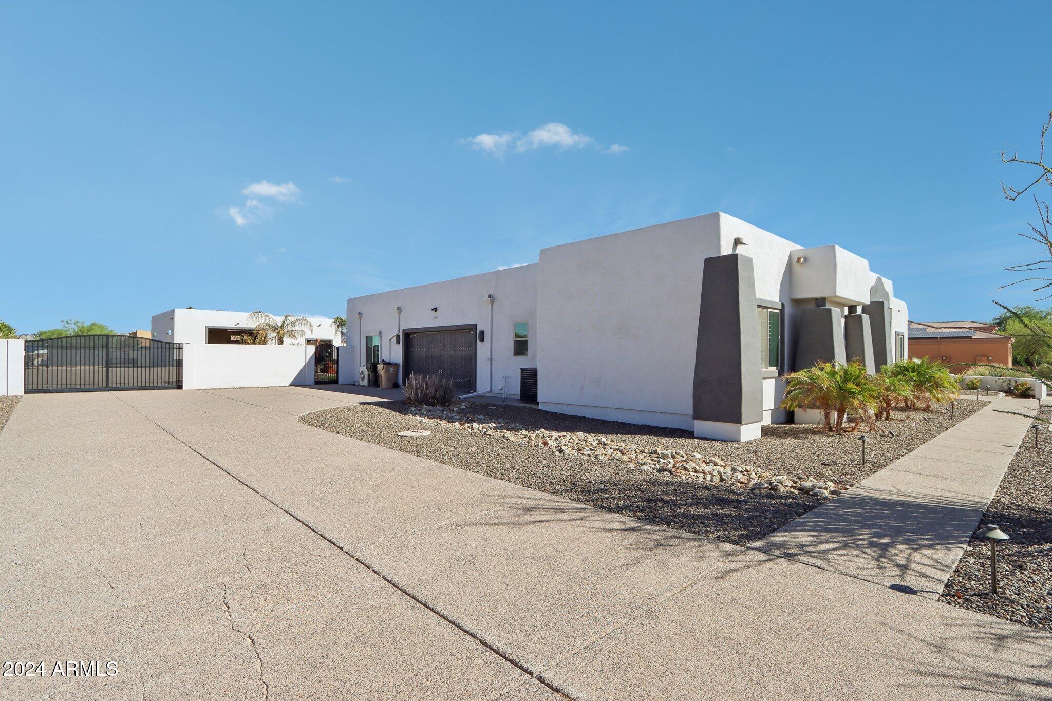 10040 W CAMINO DE ORO --