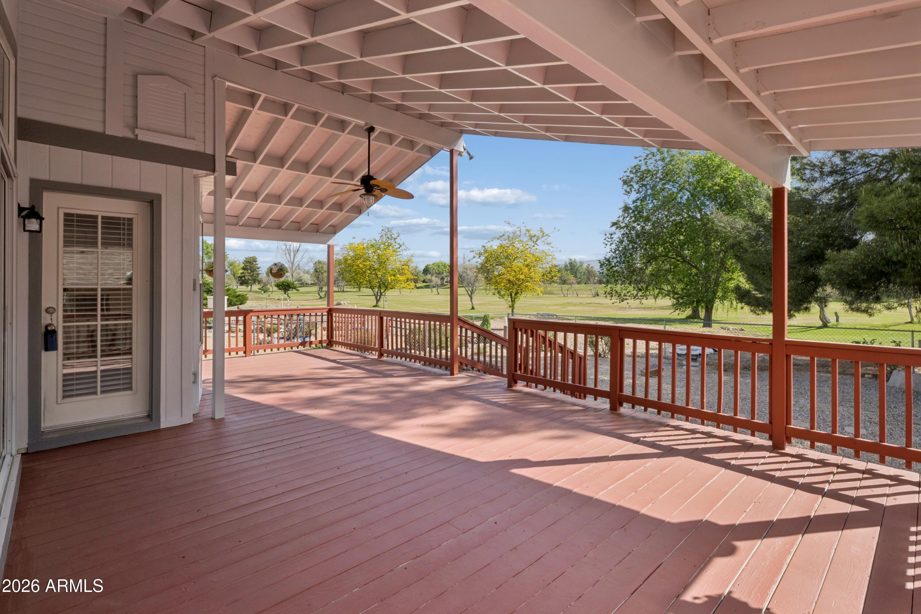 835 N CREEKVIEW Drive