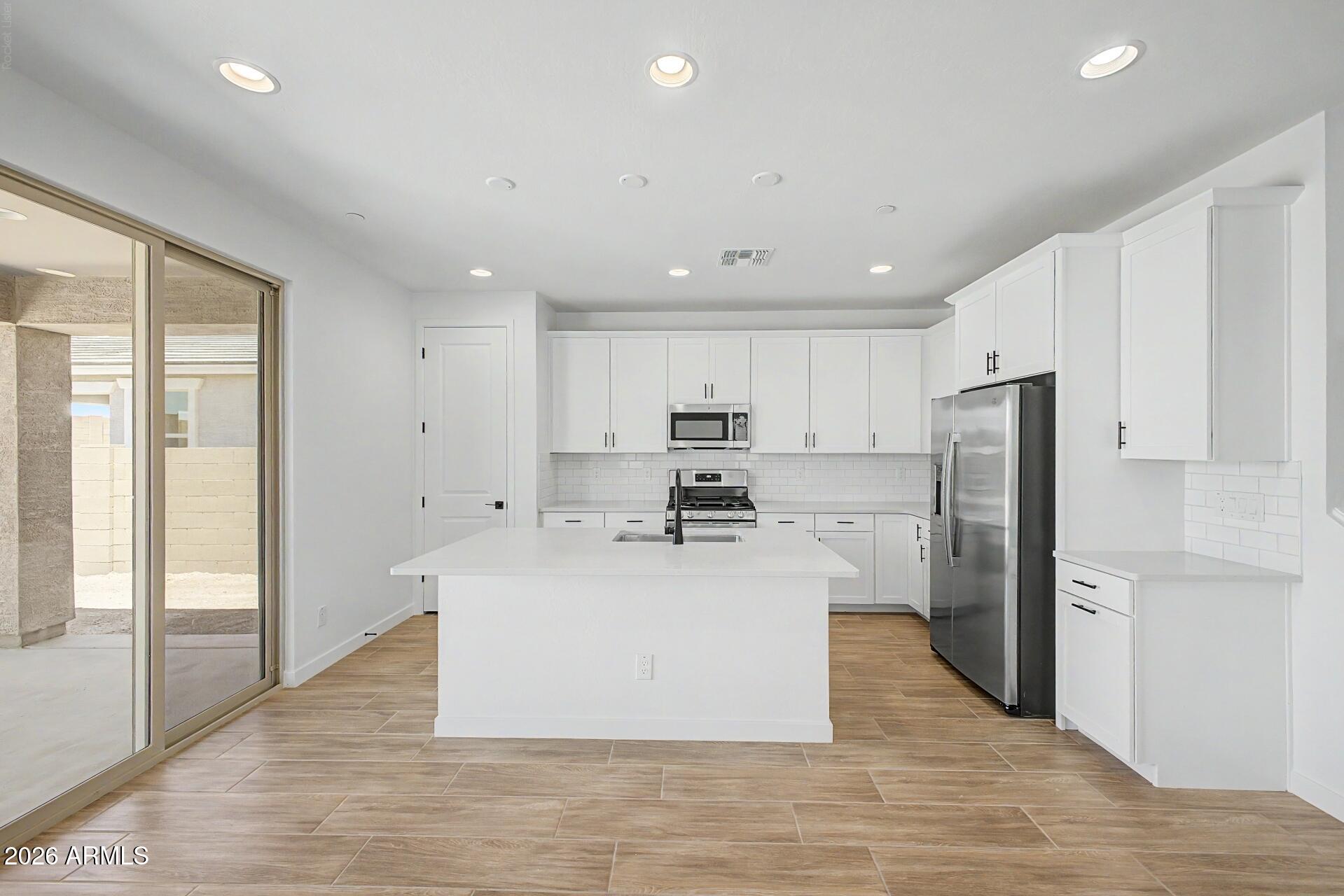 13584 W MAYBERRY Trail