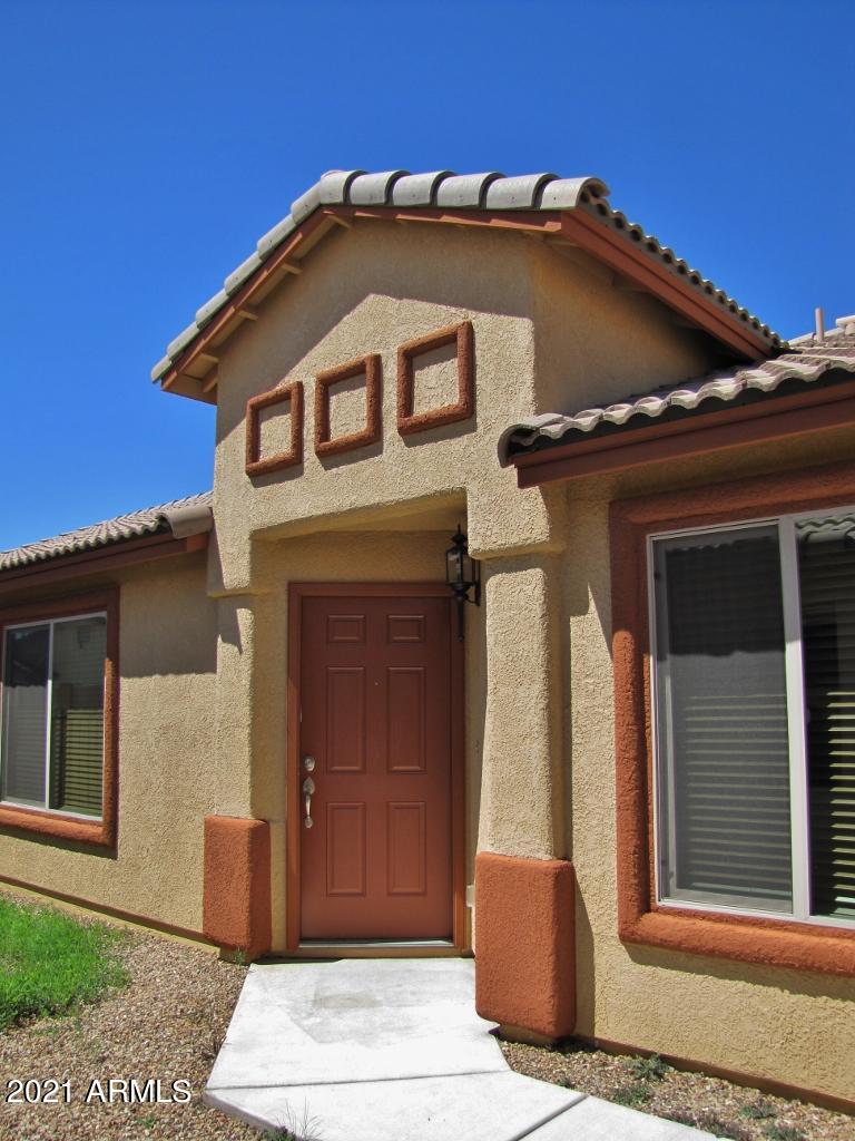 SUMMIT HEIGHTS - Residential Lease