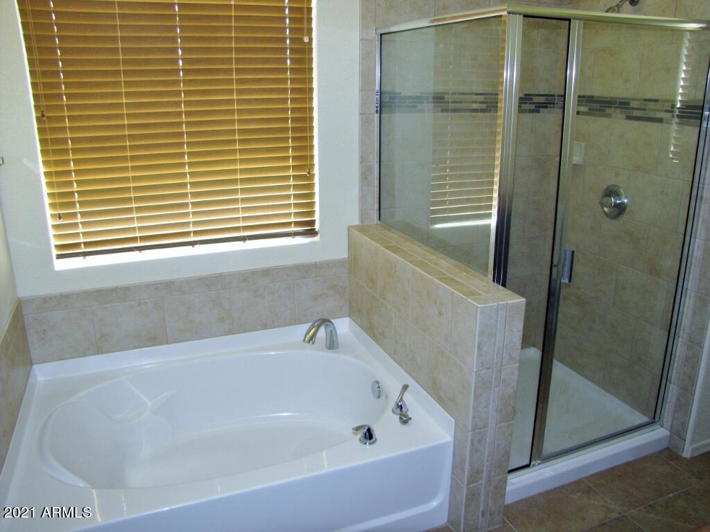 SUMMIT HEIGHTS - Residential Lease