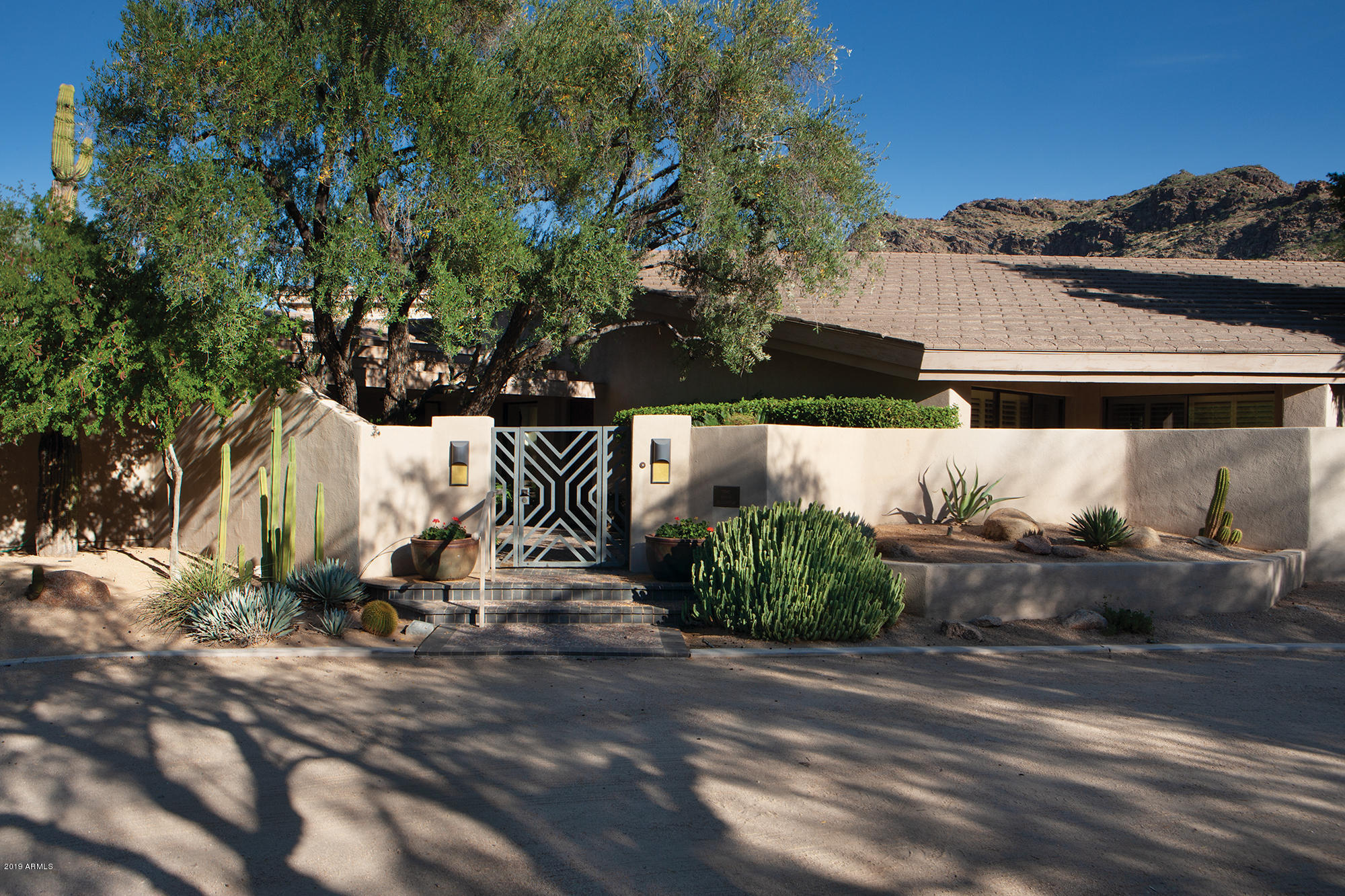 PARADISE COUNTRY CLUB ESTATES - Residential