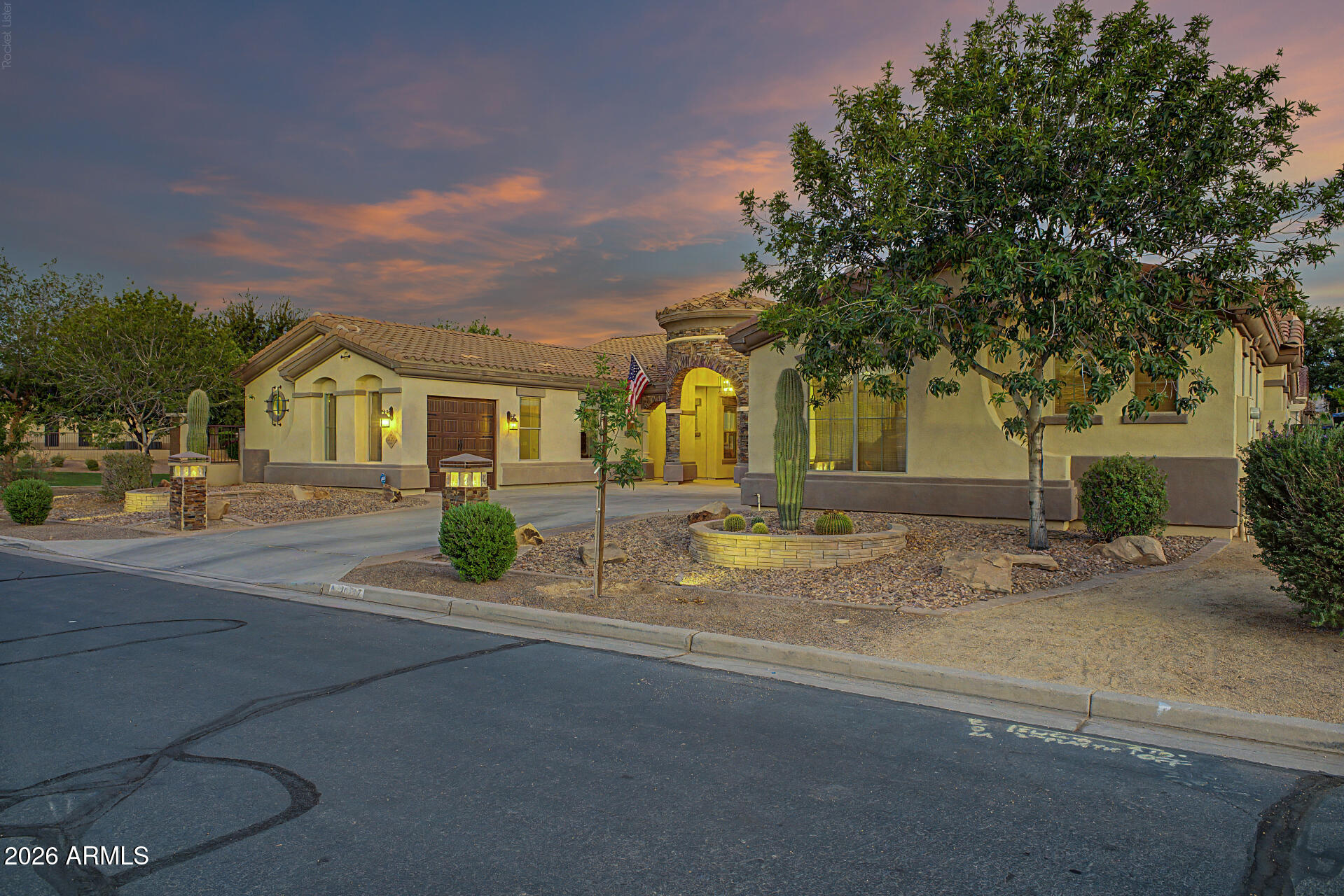 20137 E SILVER CREEK Lane E