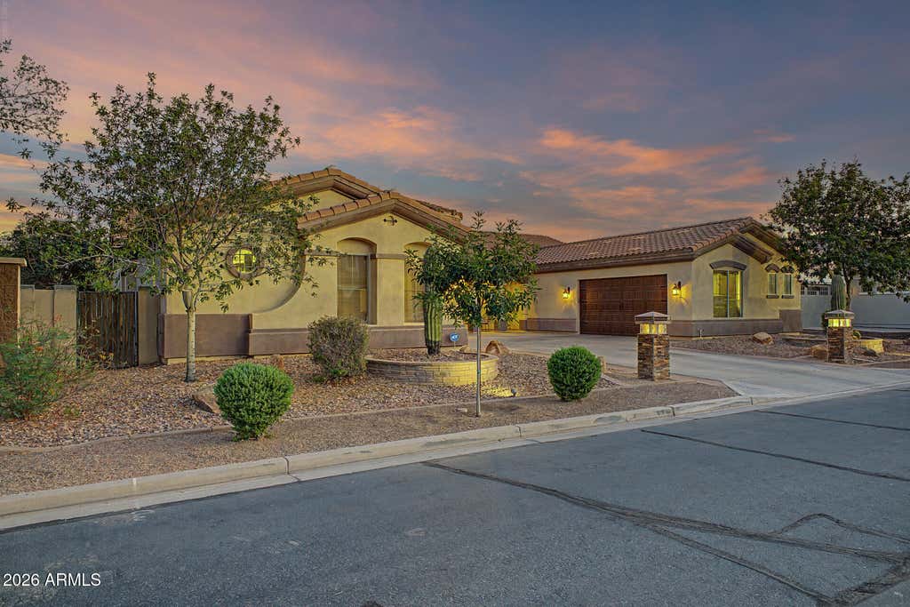 Photo of 20137 E Silver Creek Lane E, Queen Creek, AZ 85142 (MLS # 7042861)