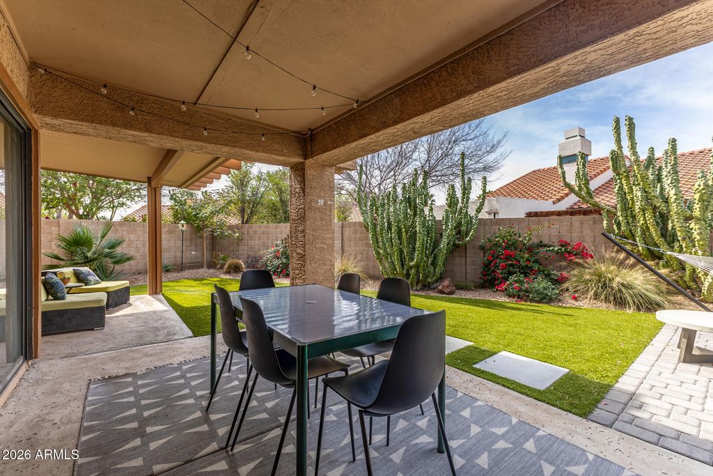 Photo of 15120 N 86th Drive, Peoria, AZ 85381 (MLS # 6989337)