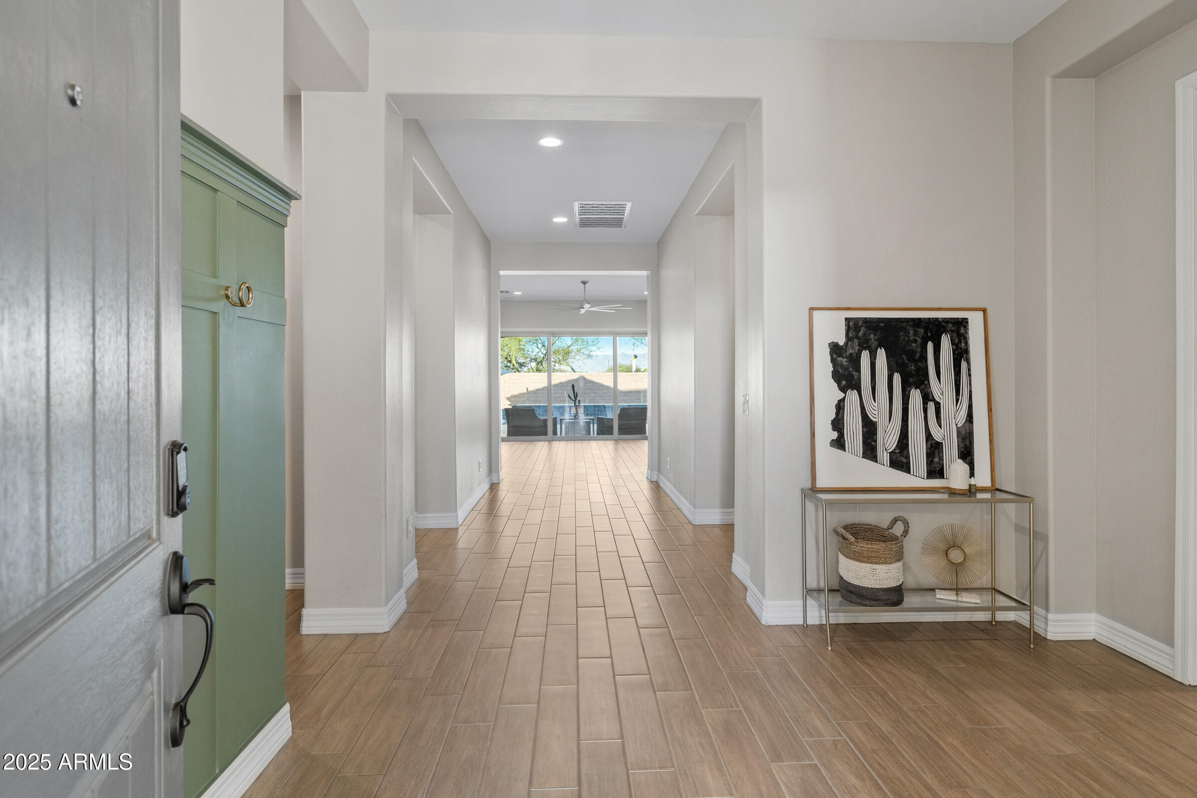 5211 S Del Rancho --