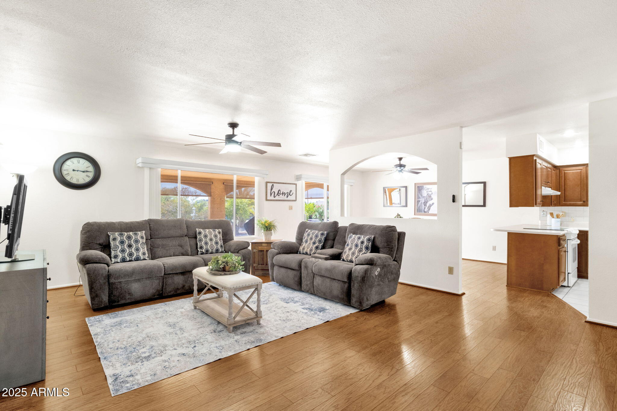 932 S 79TH Way
