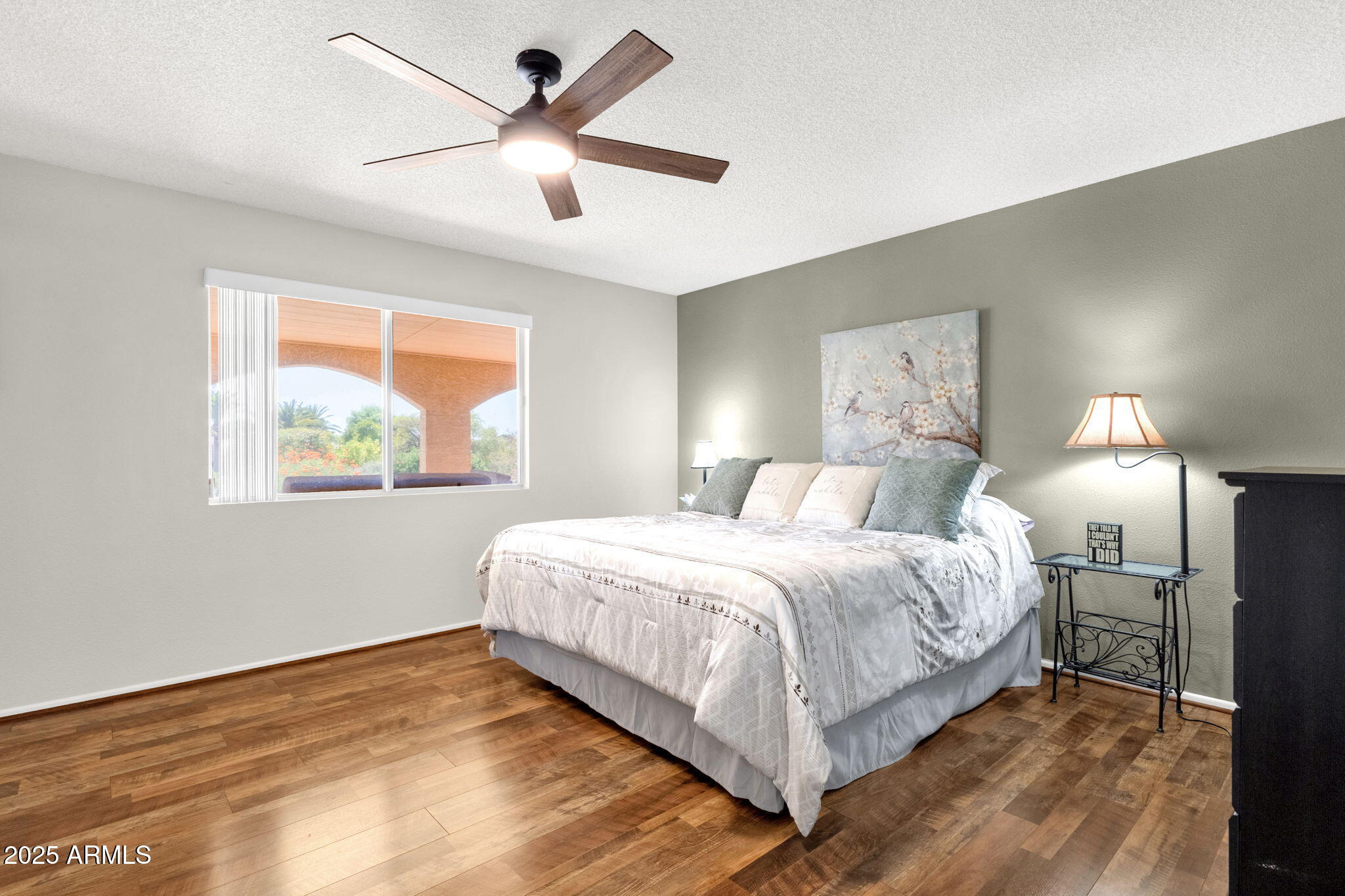 932 S 79TH Way