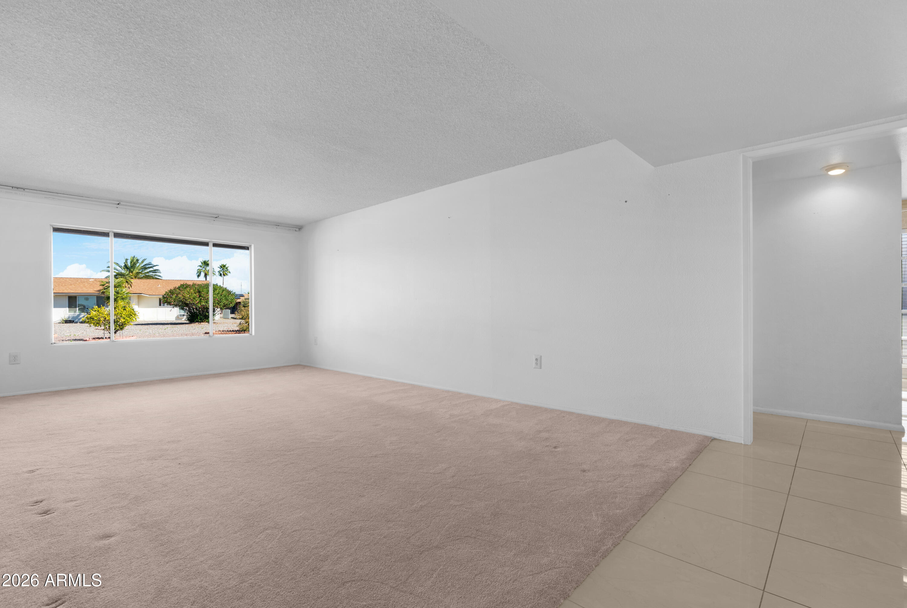 9802 W LOMA BLANCA Drive