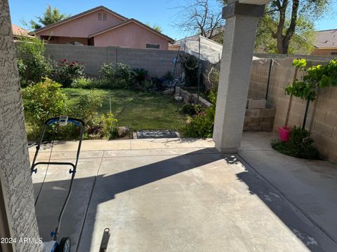 A home in El Mirage