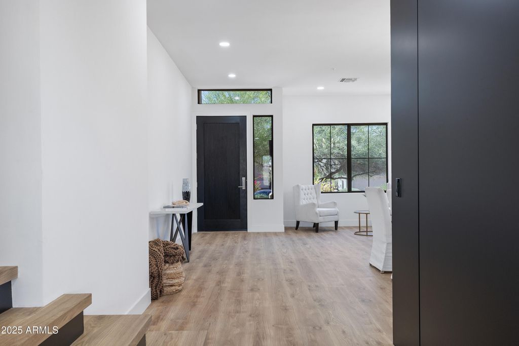 Photo of 10646 E Butherus Drive, Scottsdale, AZ 85255 (MLS # 6783511)