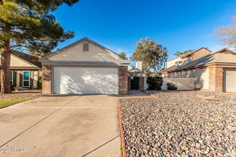 814 E ROCKWELL Drive Chandler AZ 85225
