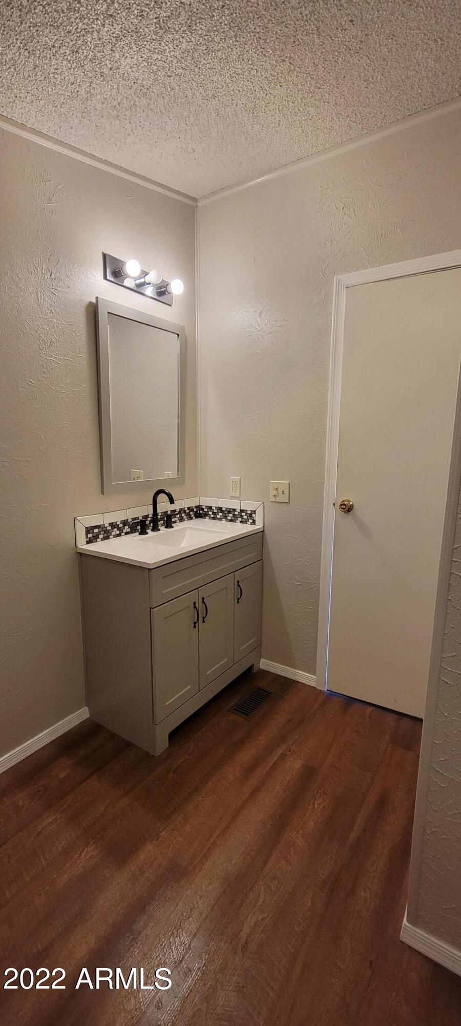 SUNSET ACRES - Residential