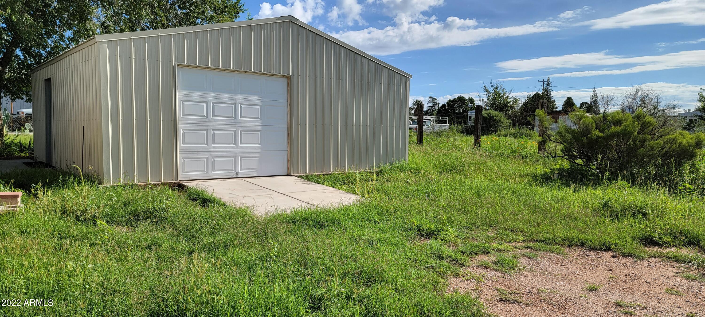 SUNSET ACRES - Residential