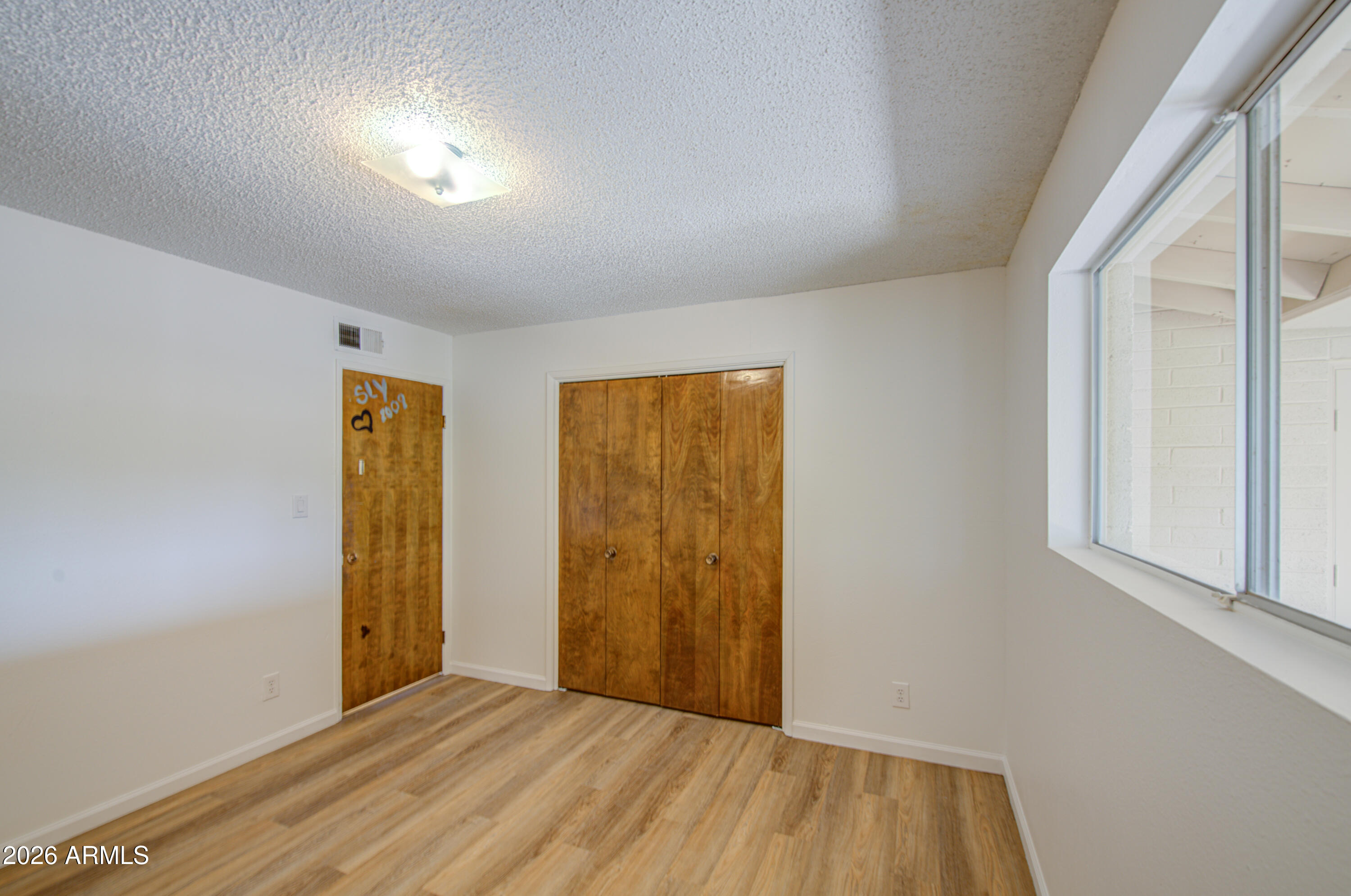 APACHE HOMES - Residential