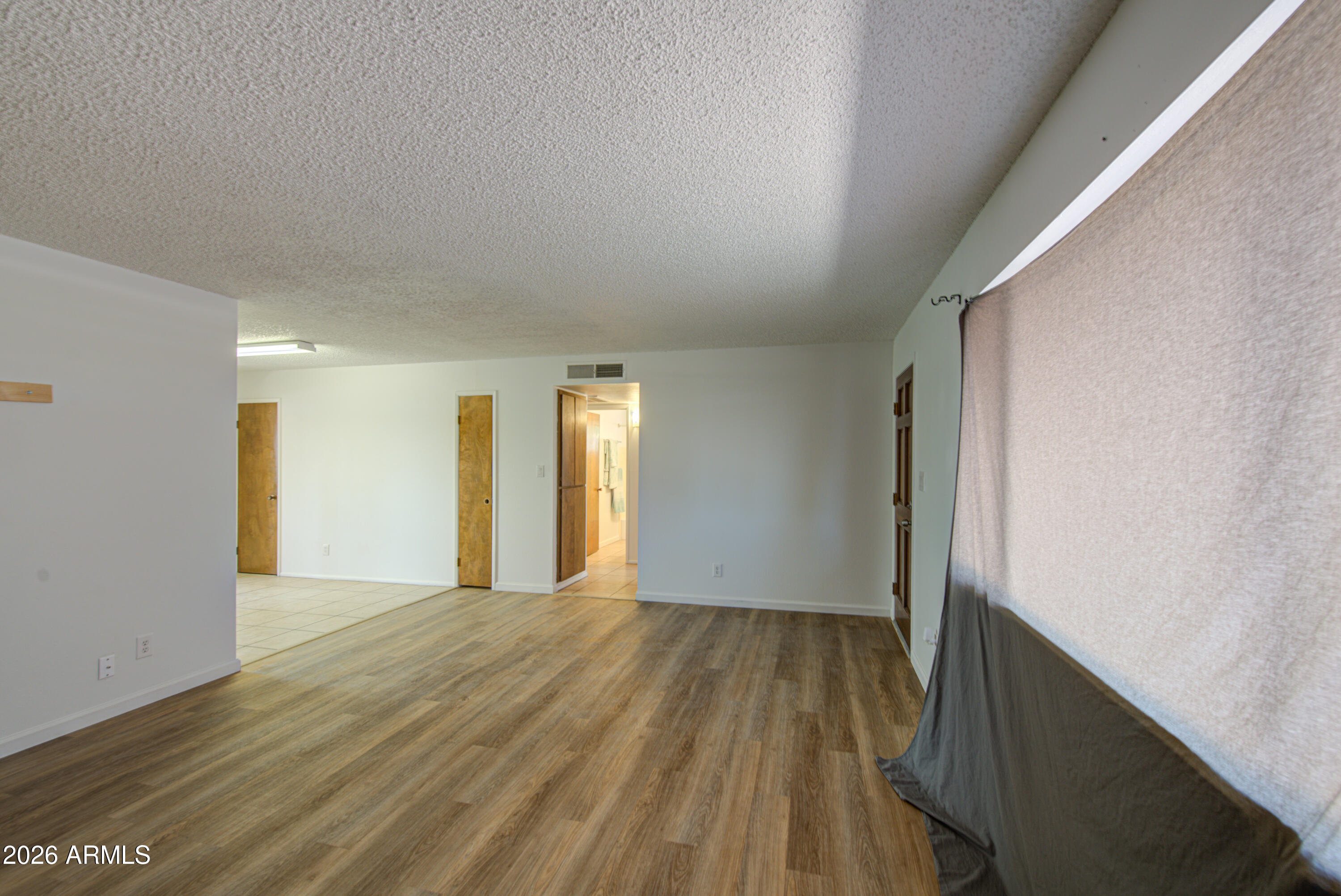 APACHE HOMES - Residential