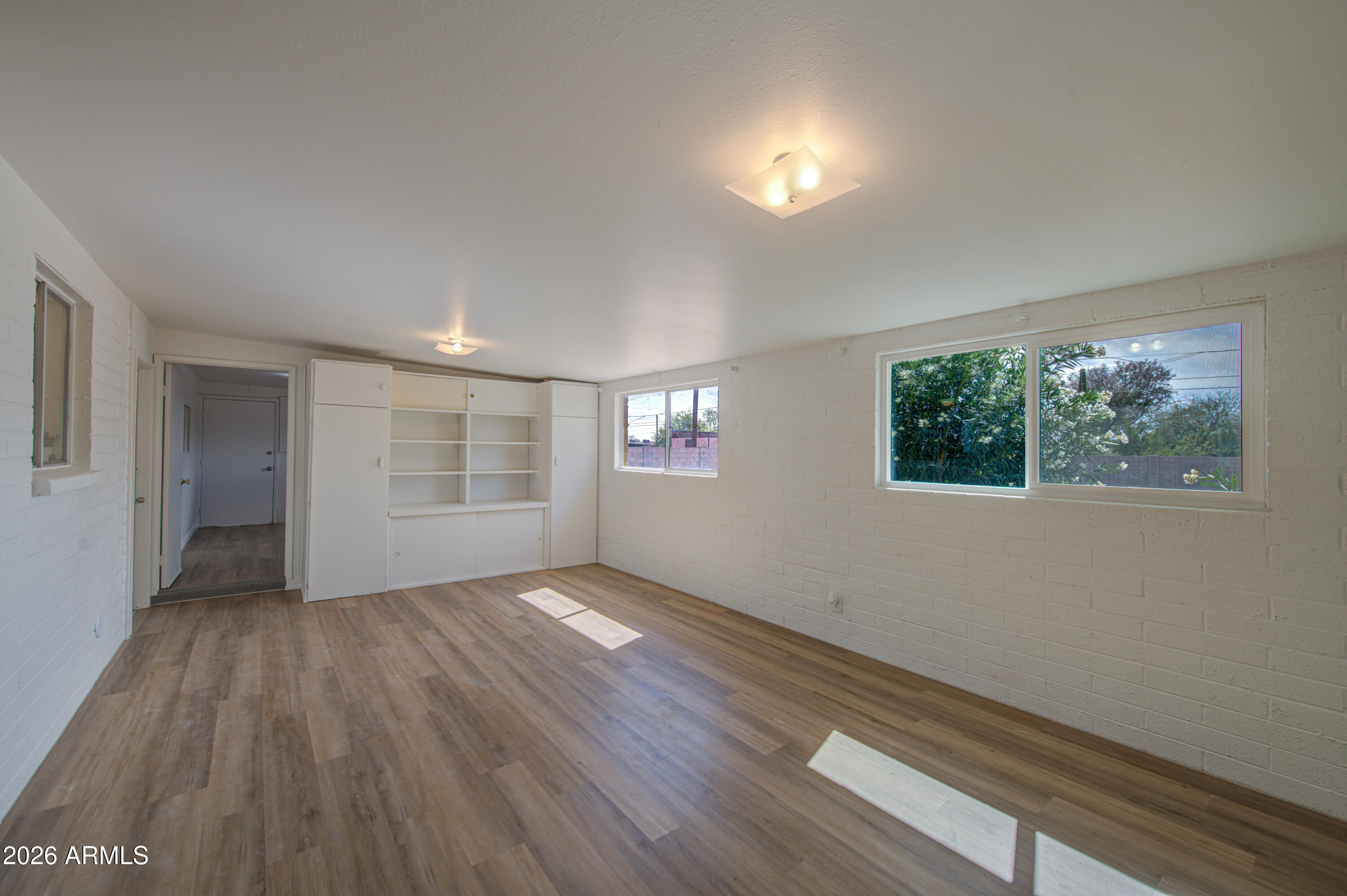 APACHE HOMES - Residential