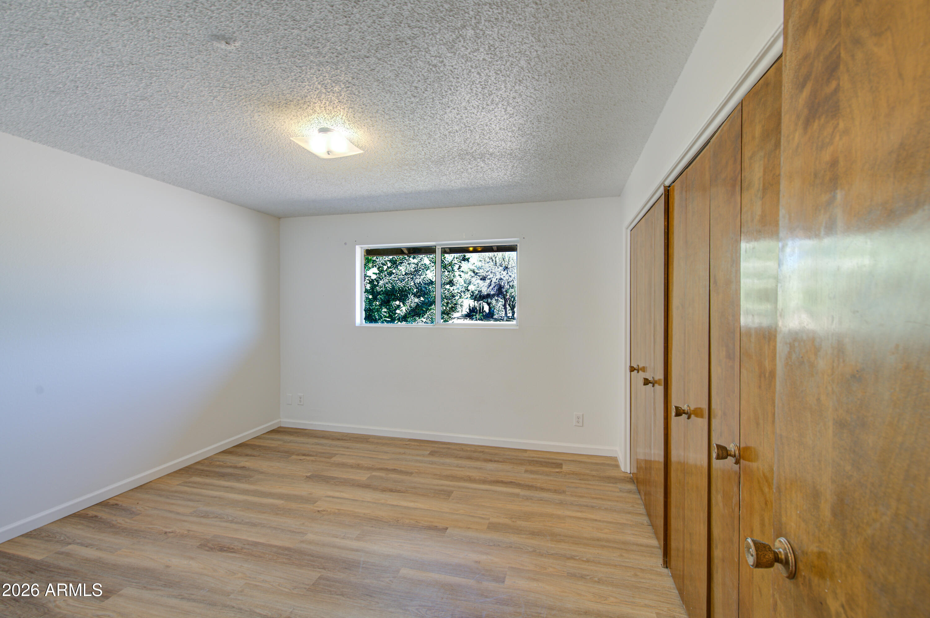 650 N RENNICK Drive