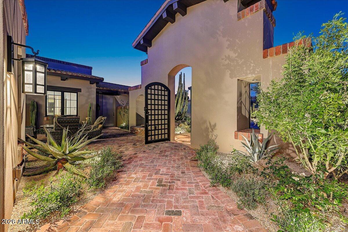 11354 E SALERO Drive