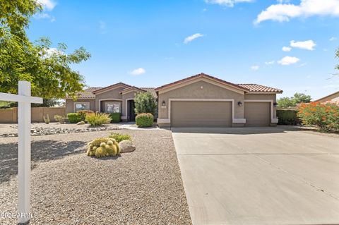 Property photo of 237 E Desert Holly Drive, San Tan Valley, AZ 85143