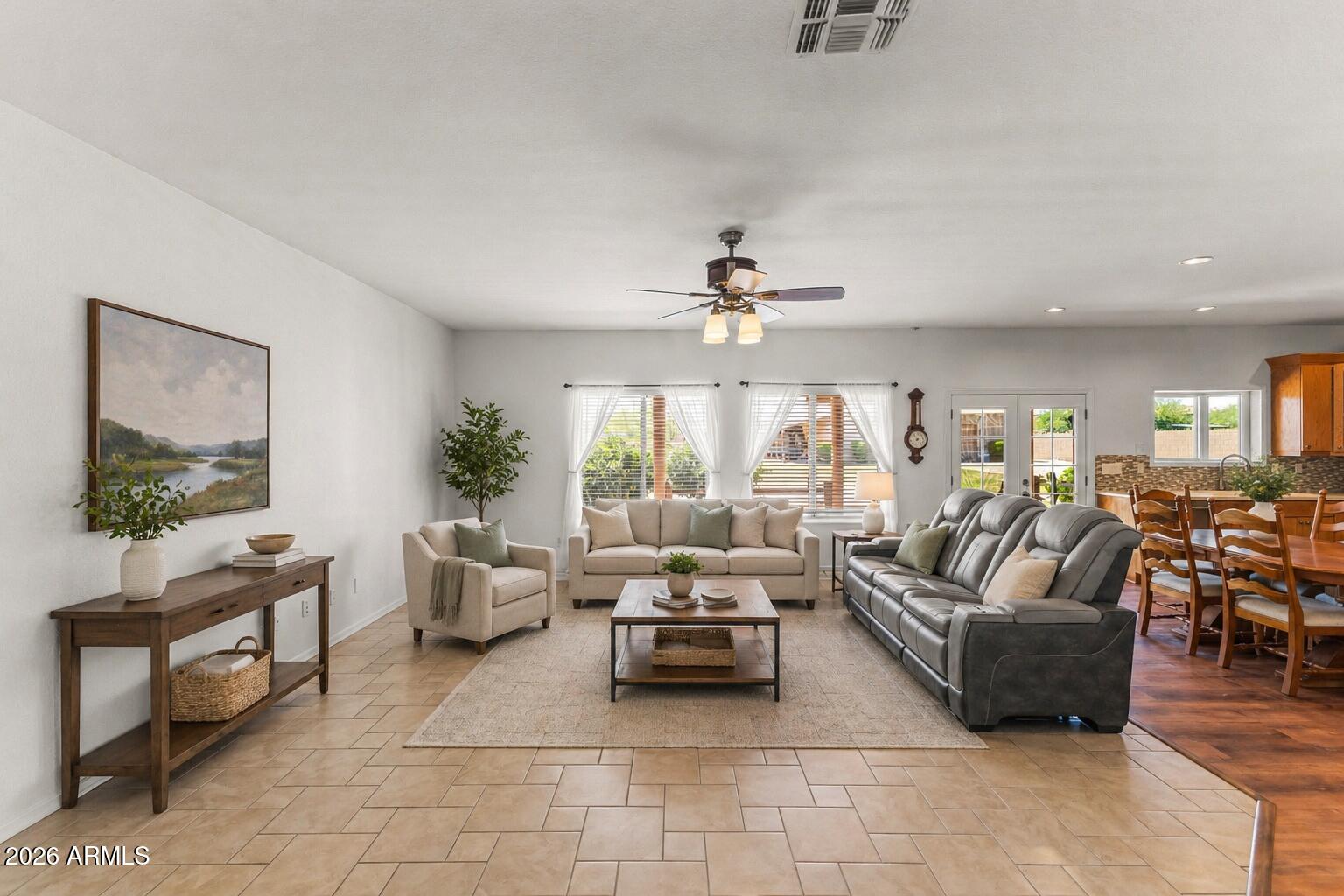 237 E DESERT HOLLY Drive