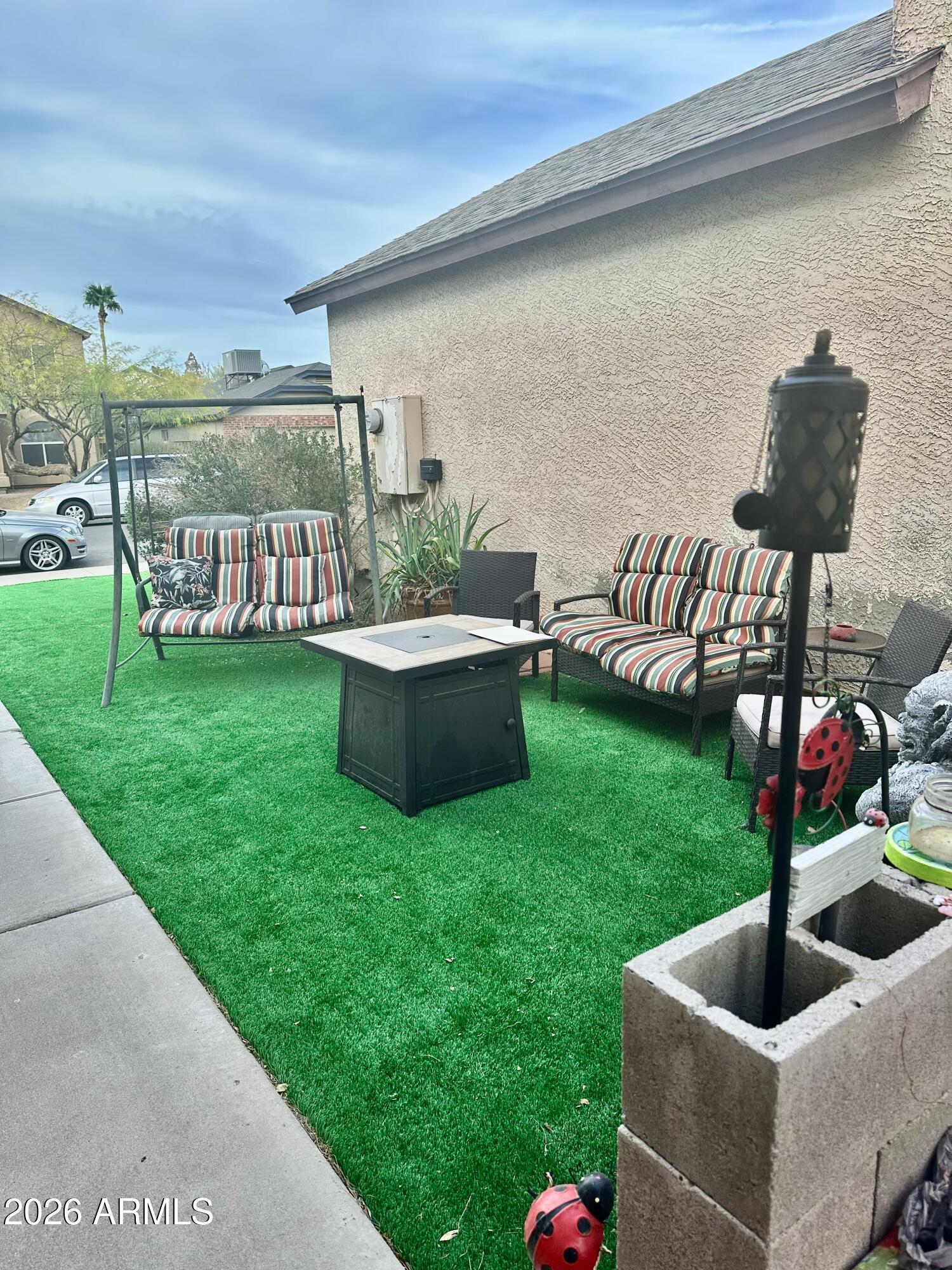 5131 W FAIRVIEW Street