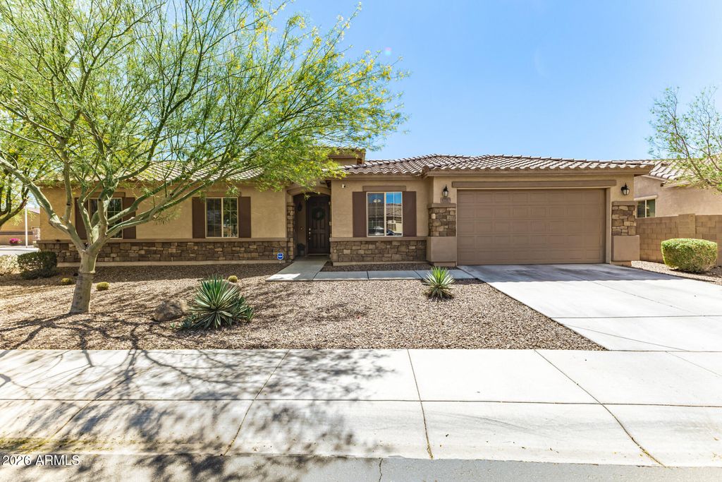 Photo of 5735 W Huntington Drive, Laveen, AZ 85339 (MLS # 7002731)