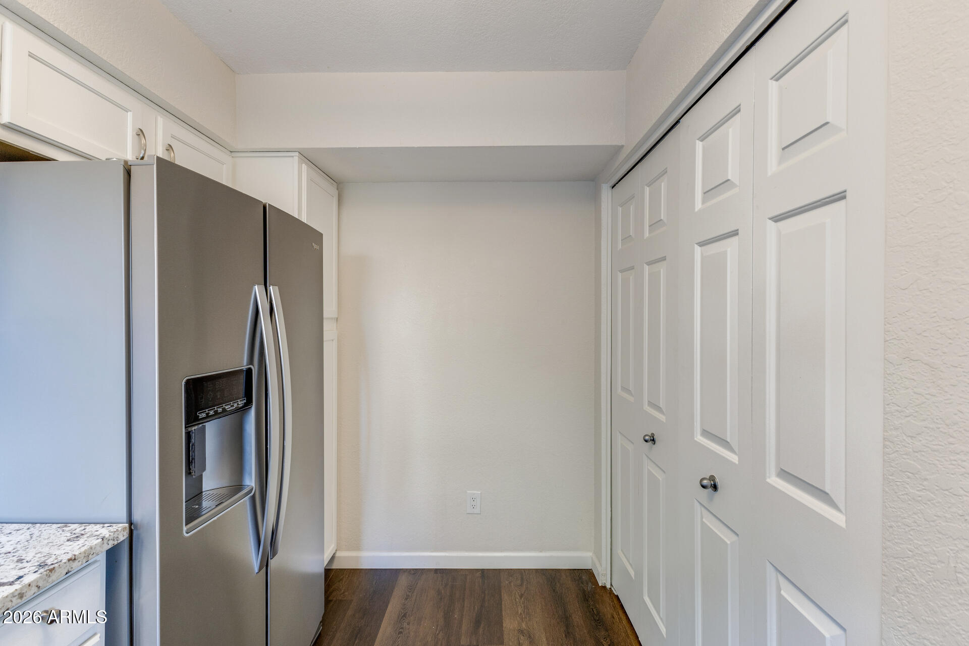 8787 E MOUNTAIN VIEW Road 1124