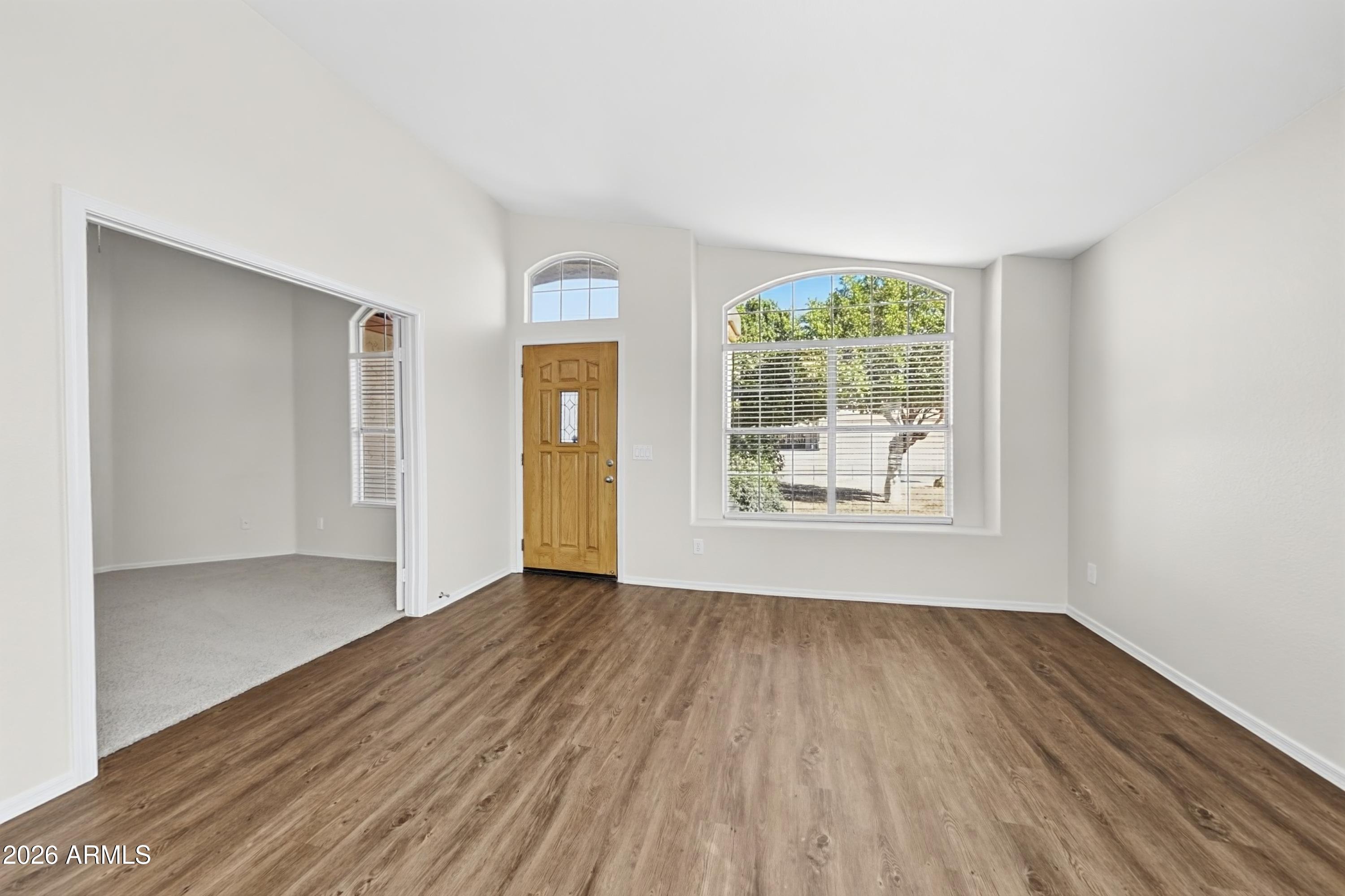 10005 W MOHAWK Lane