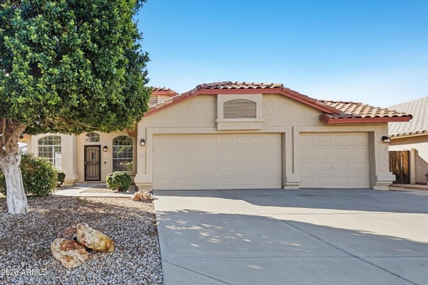 10005 W MOHAWK LN, PEORIA, AZ 85382 - Image d4865d7797204cc6de11df6a76d2ed7c/27389569