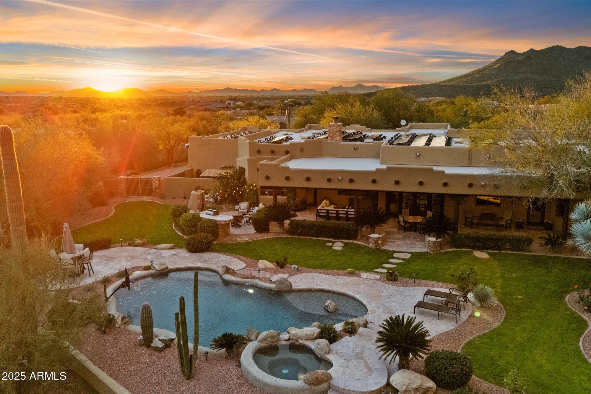 36045 N Willow Cross Drive