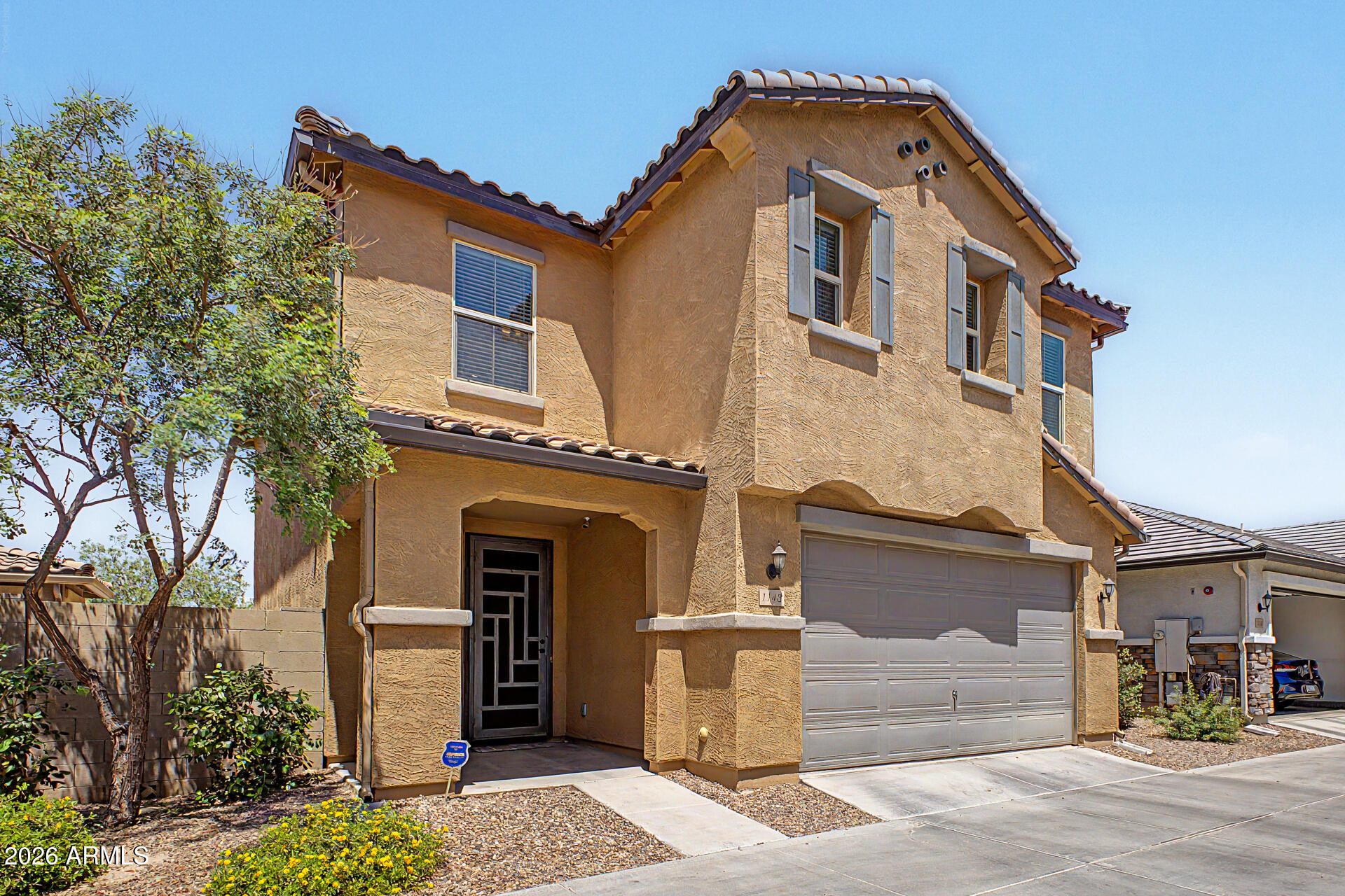 1143 S AVOCA --