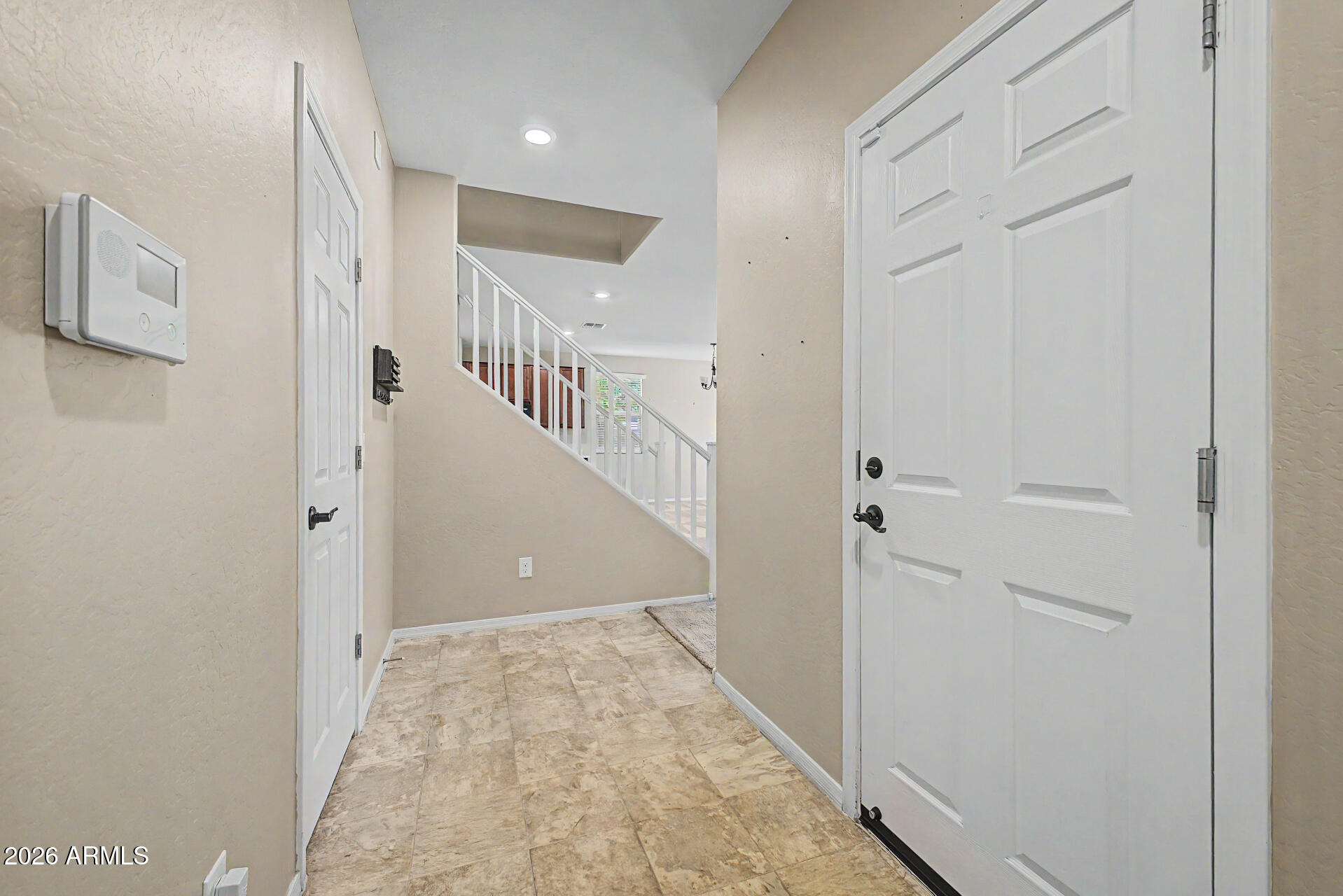 1143 S AVOCA --